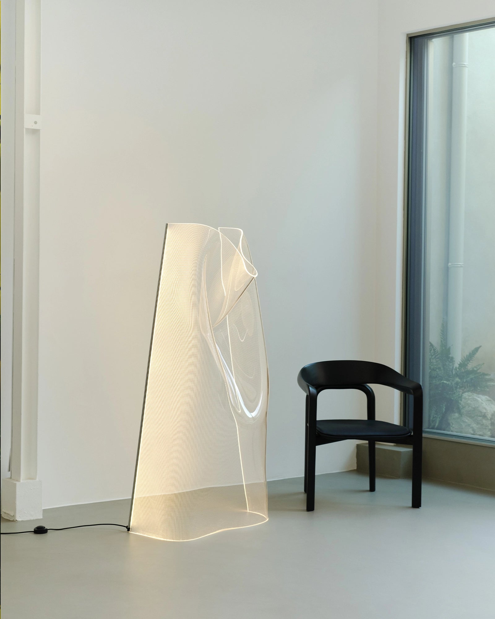 Gweilo Han Floor Lamp
