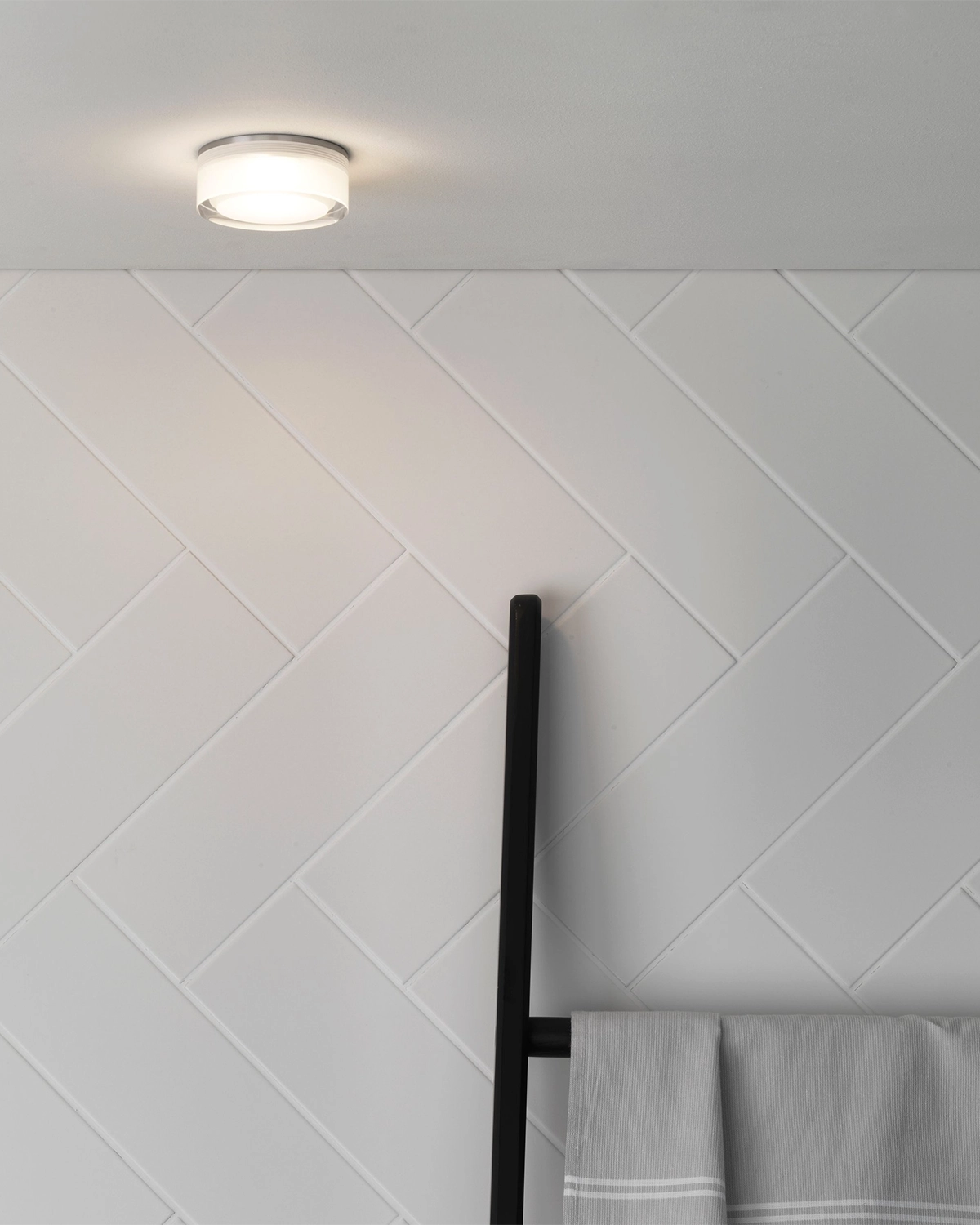 Vancouver Round 90 Ceiling Light