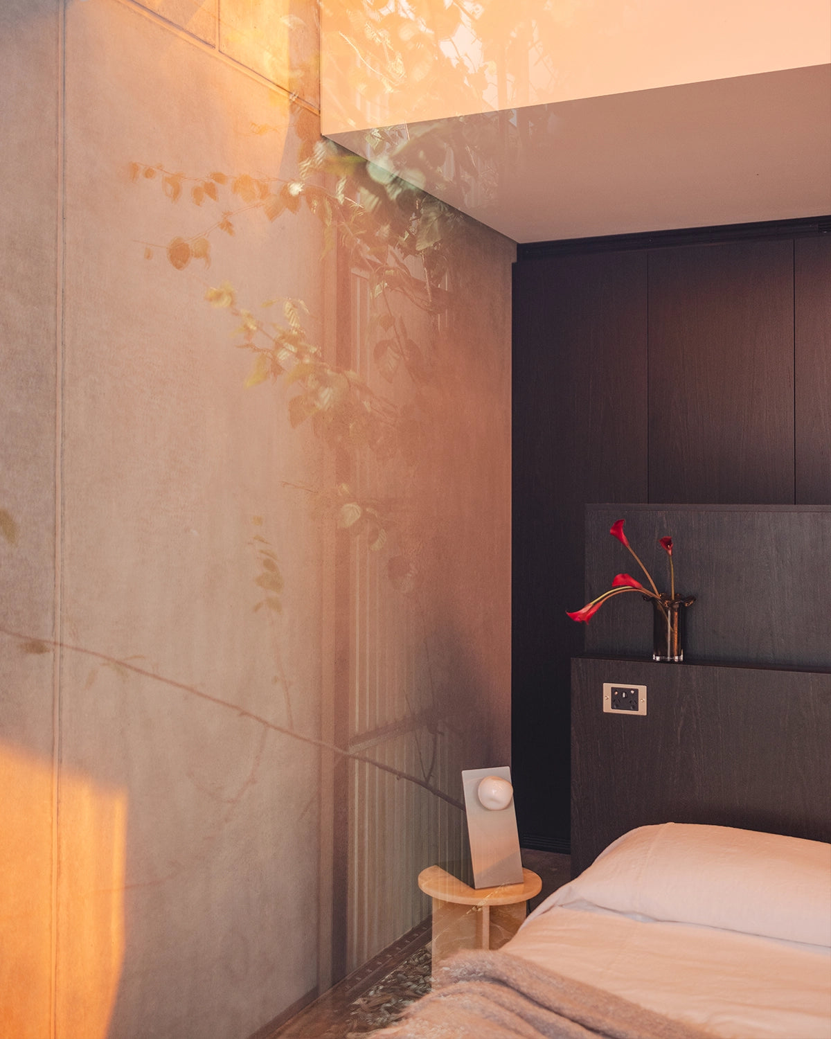 Lean Table Lamp