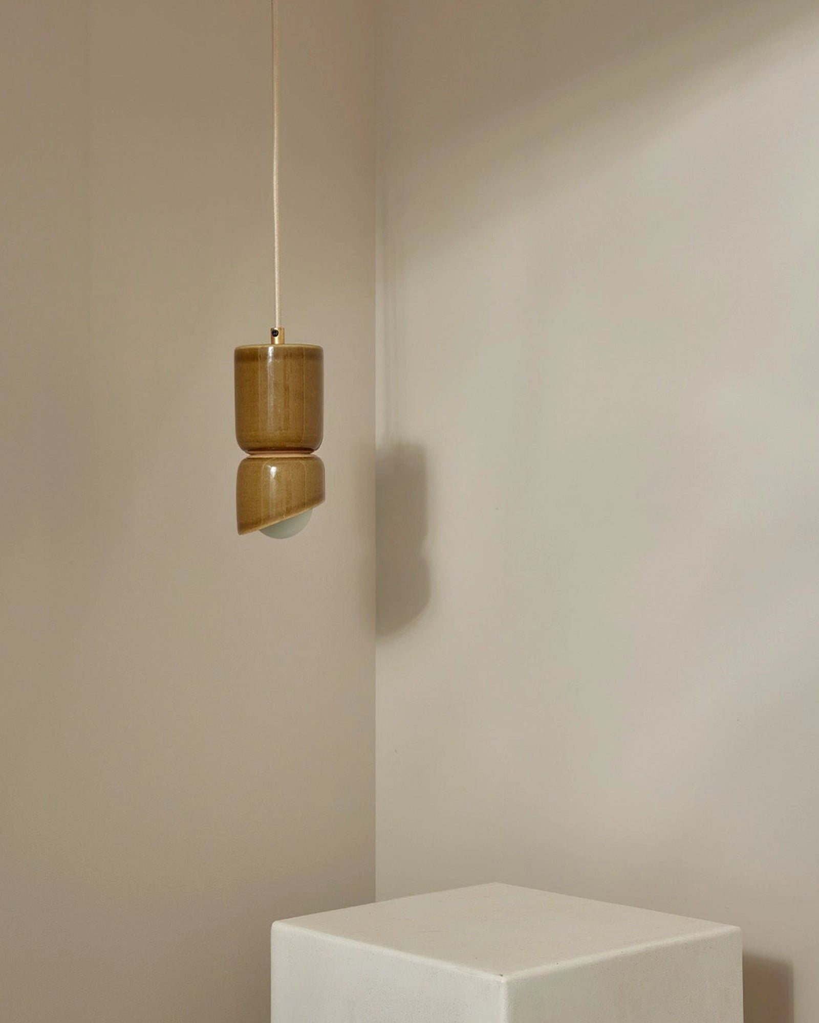 Terra 1.5 Pendant Light