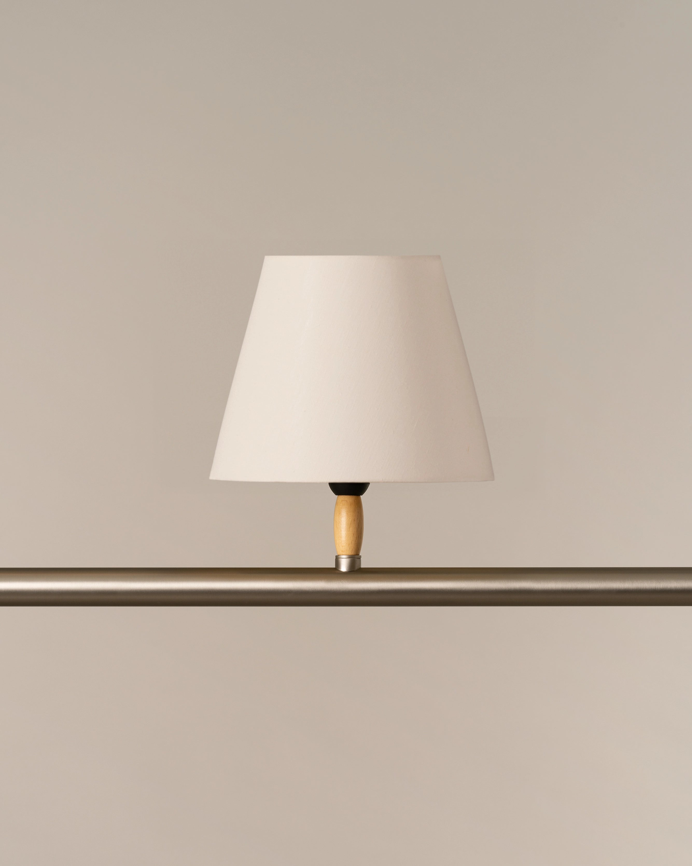 Sistema Fonda Linear Pendant Light
