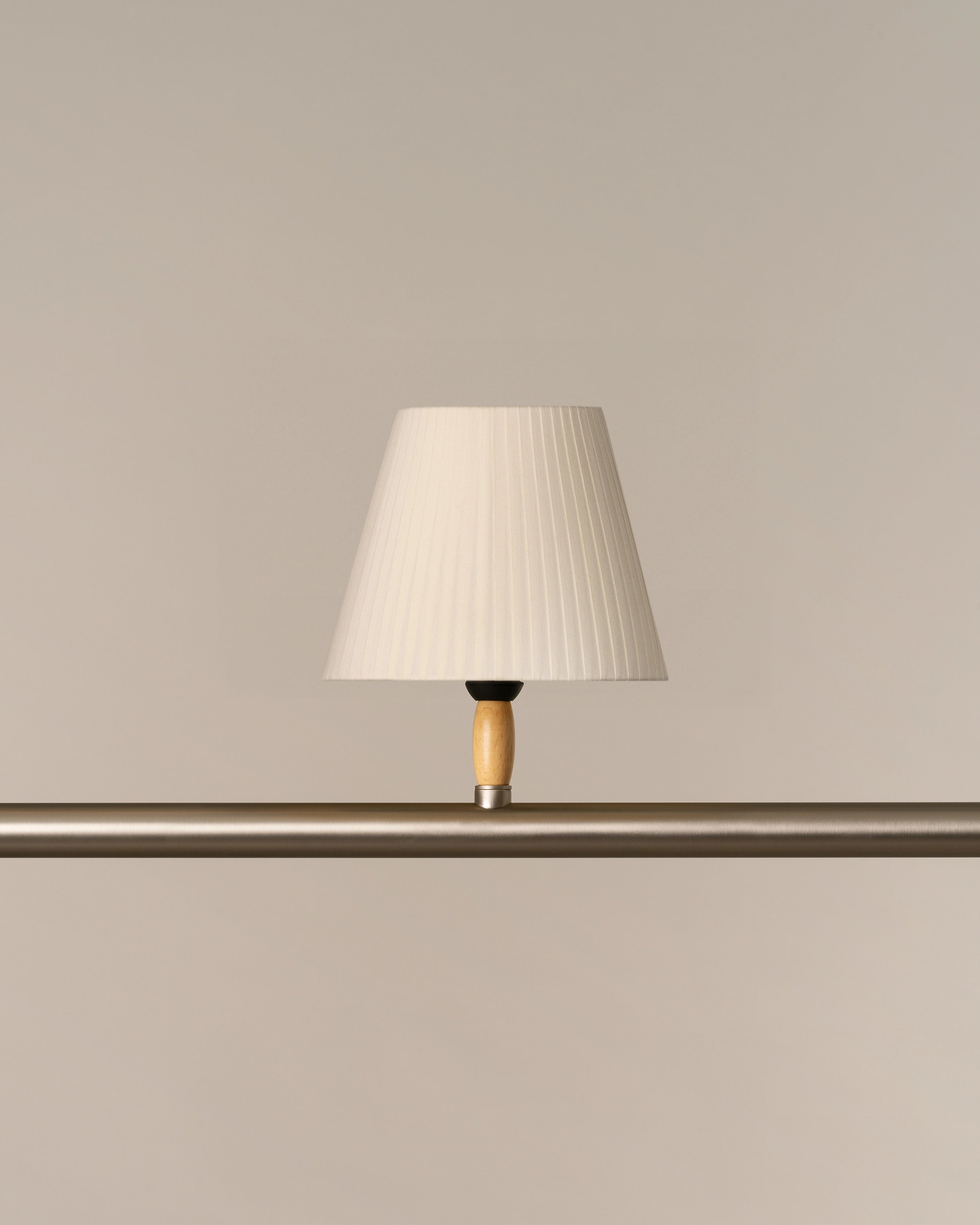 Sistema Fonda Linear Pendant Light