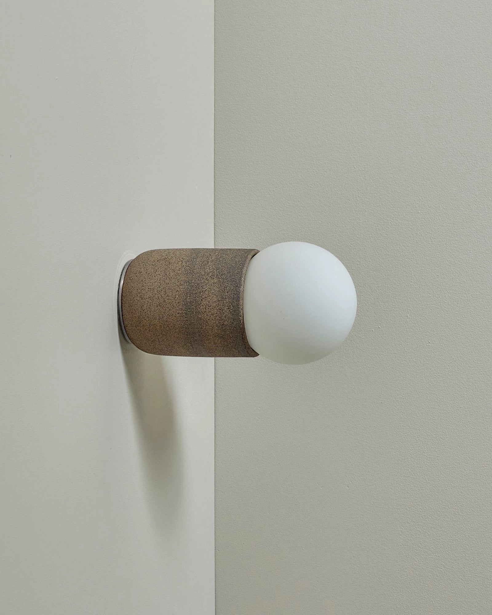 Terra 1 Wall Light