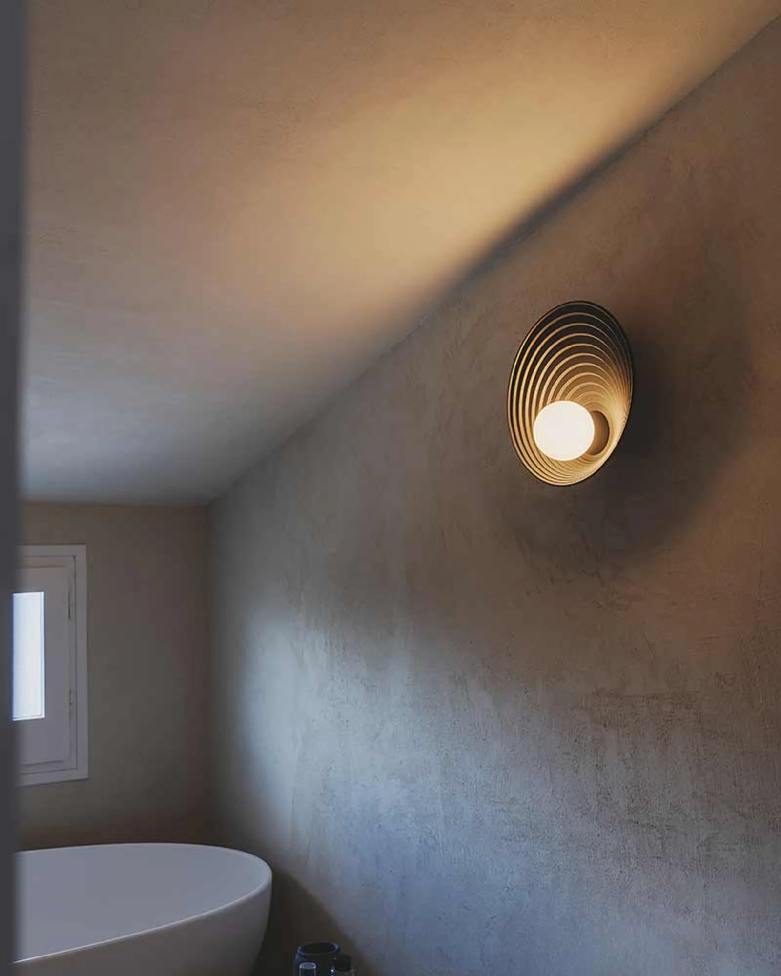 Albor Wall Light