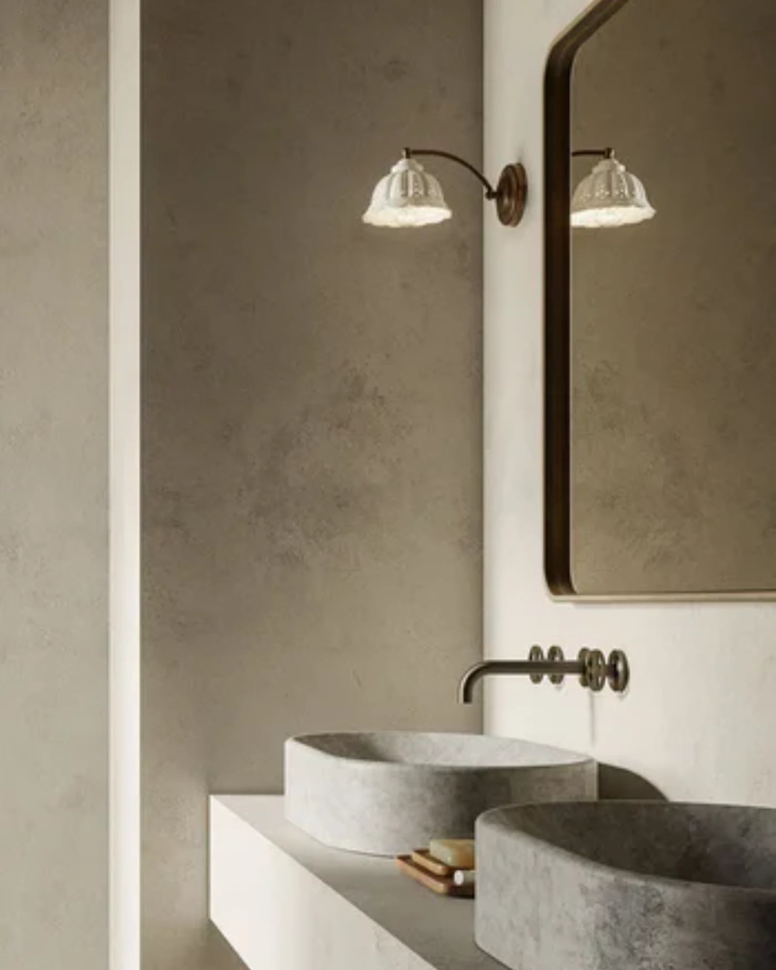 Anita Wall Light