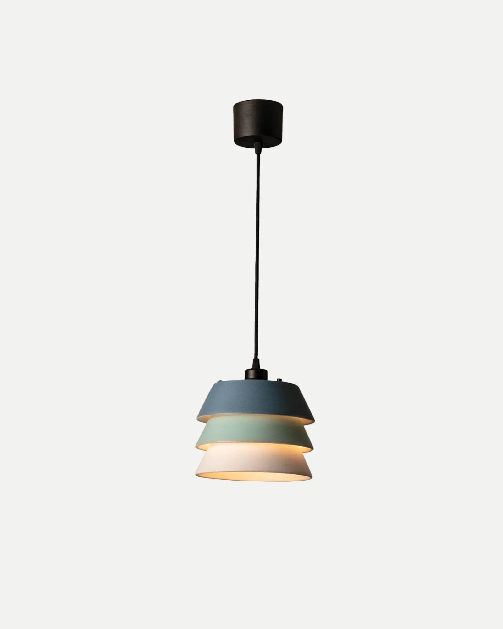 Aura pendant light deals