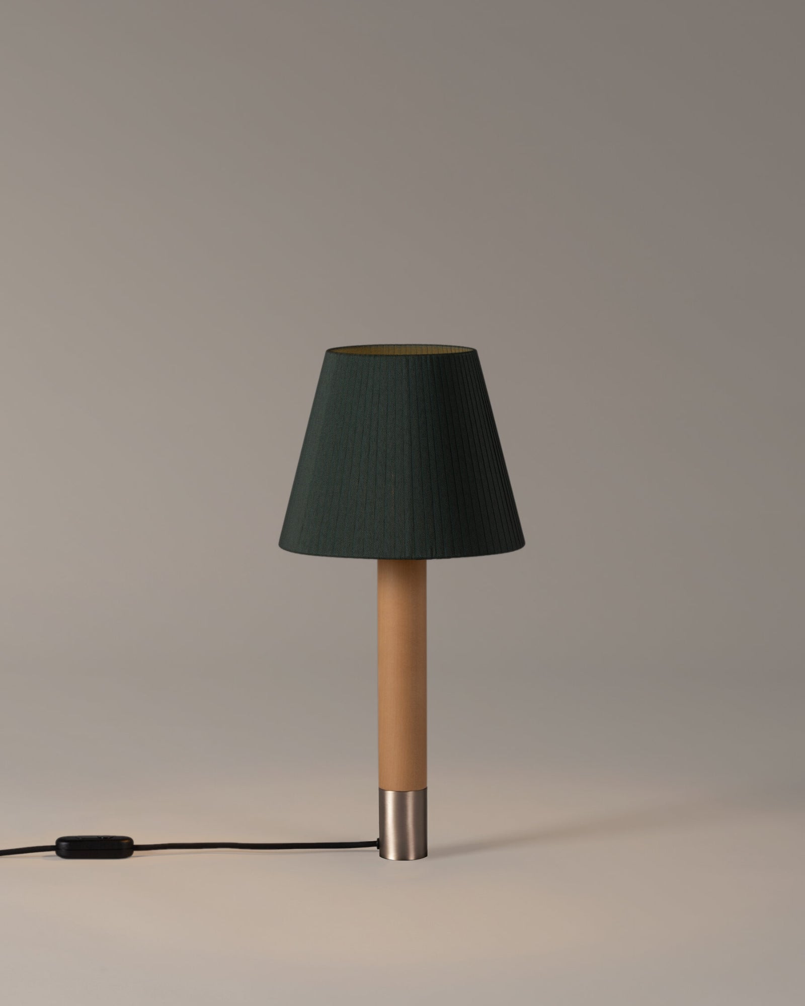 Básica Table Lamp