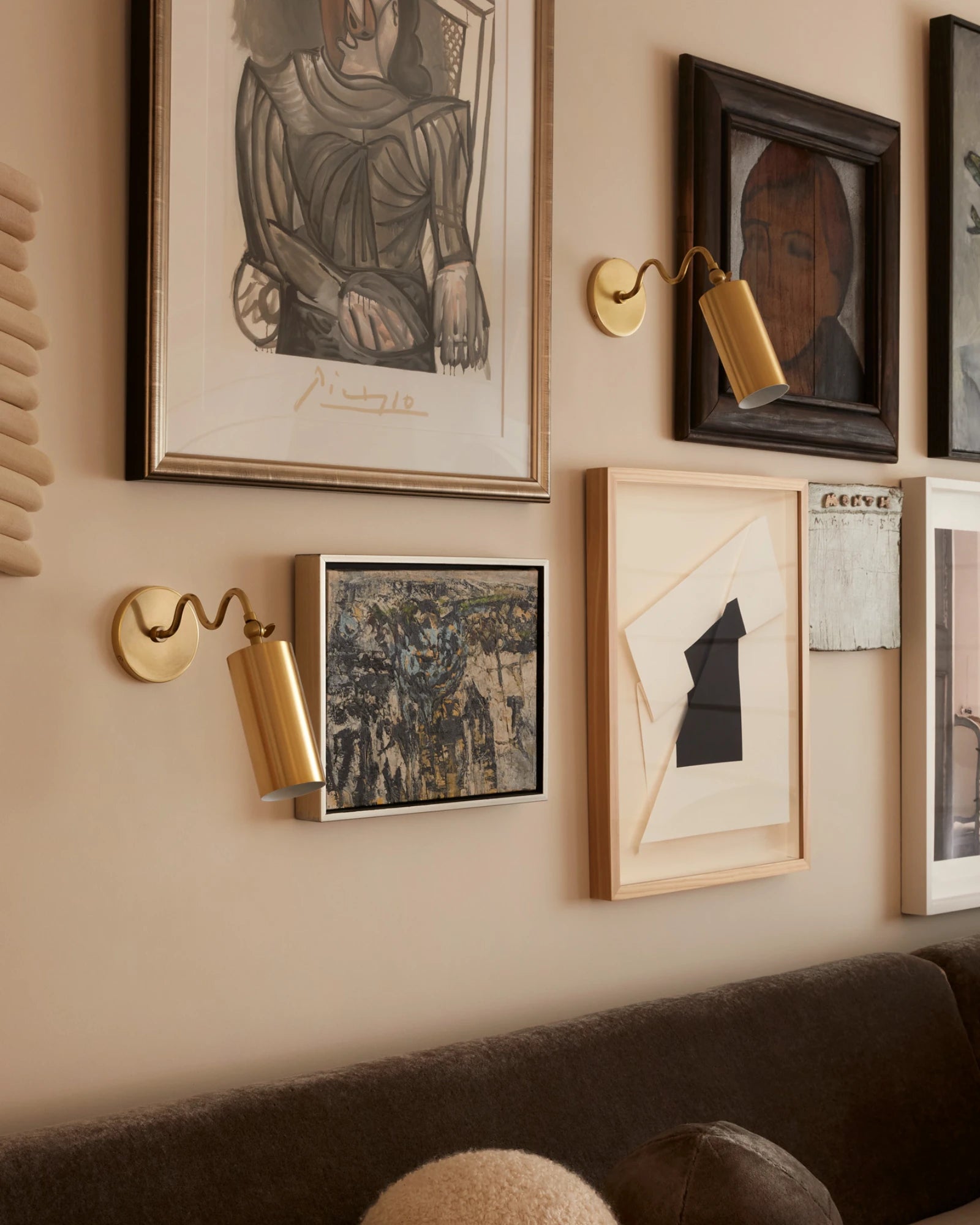 Bea Wall Light