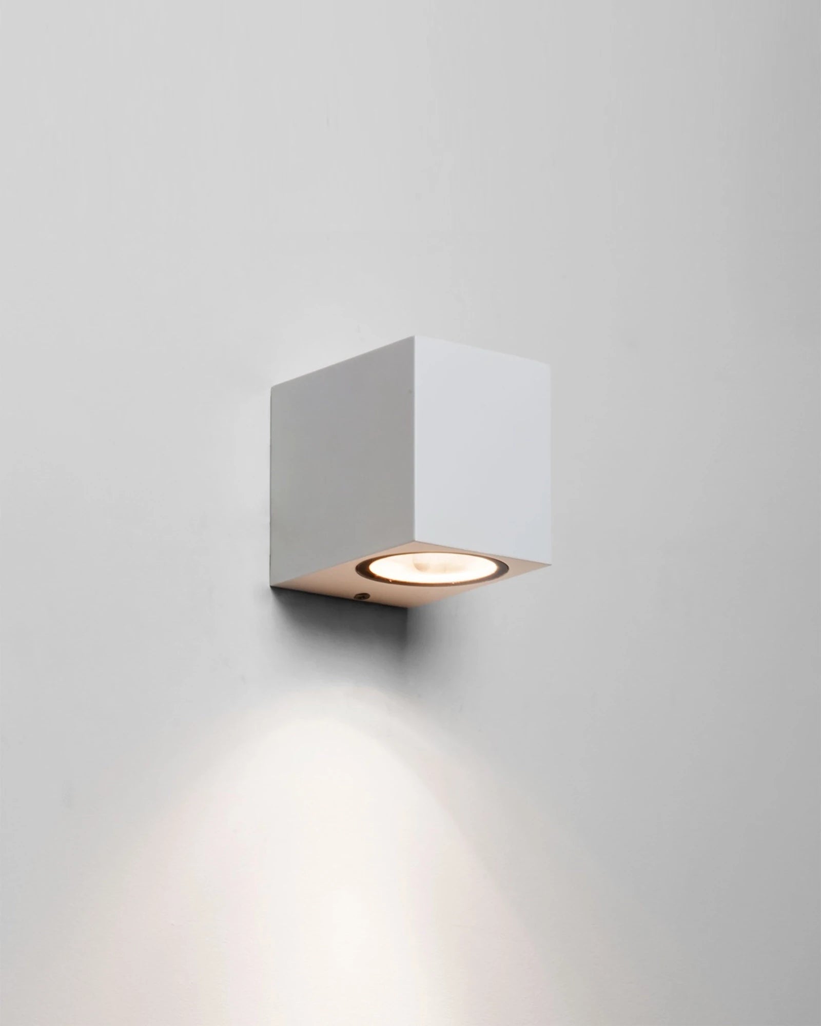 Chios Wall Light