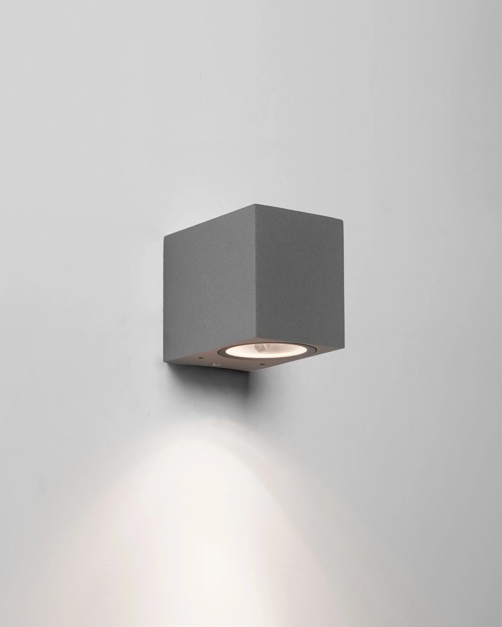 Chios Wall Light