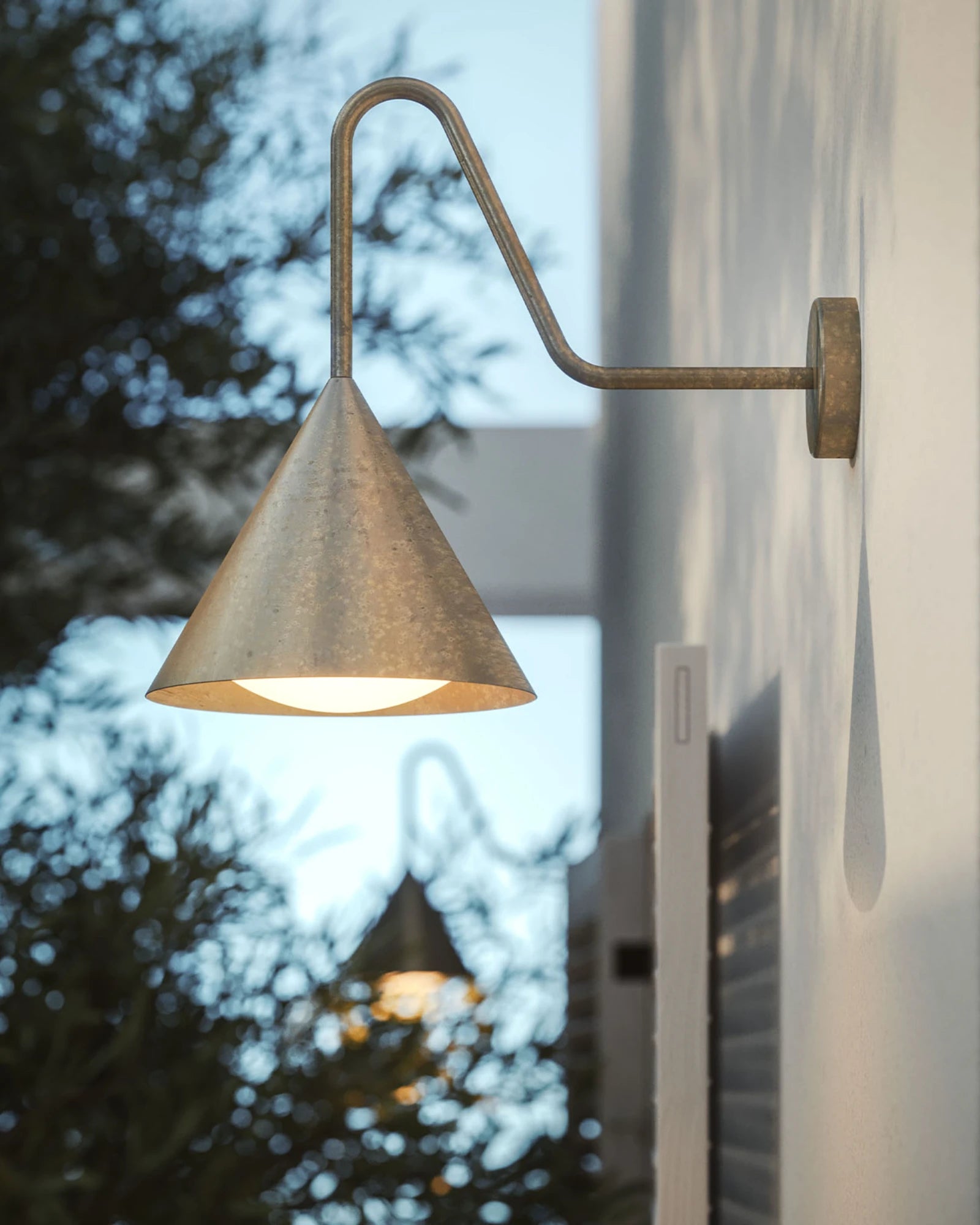 Cone Gooseneck Outdoor Wall Light