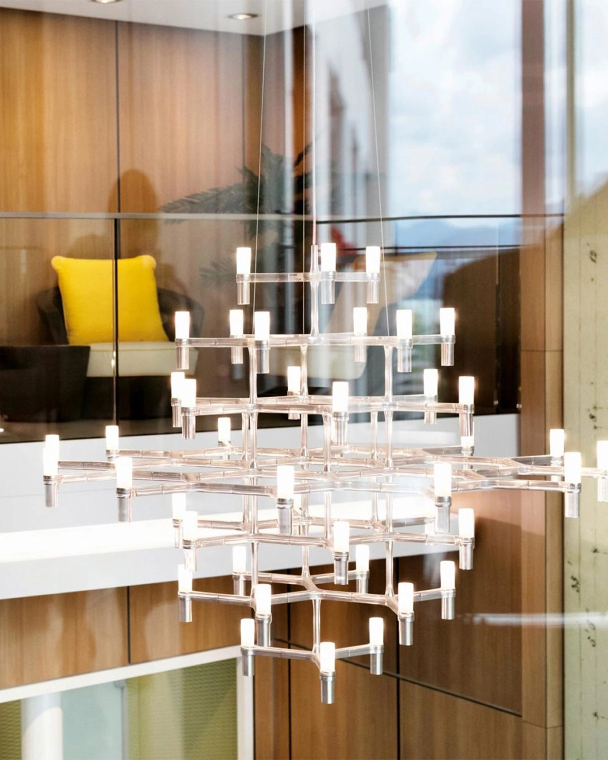 Crown Magnum Pendant Light