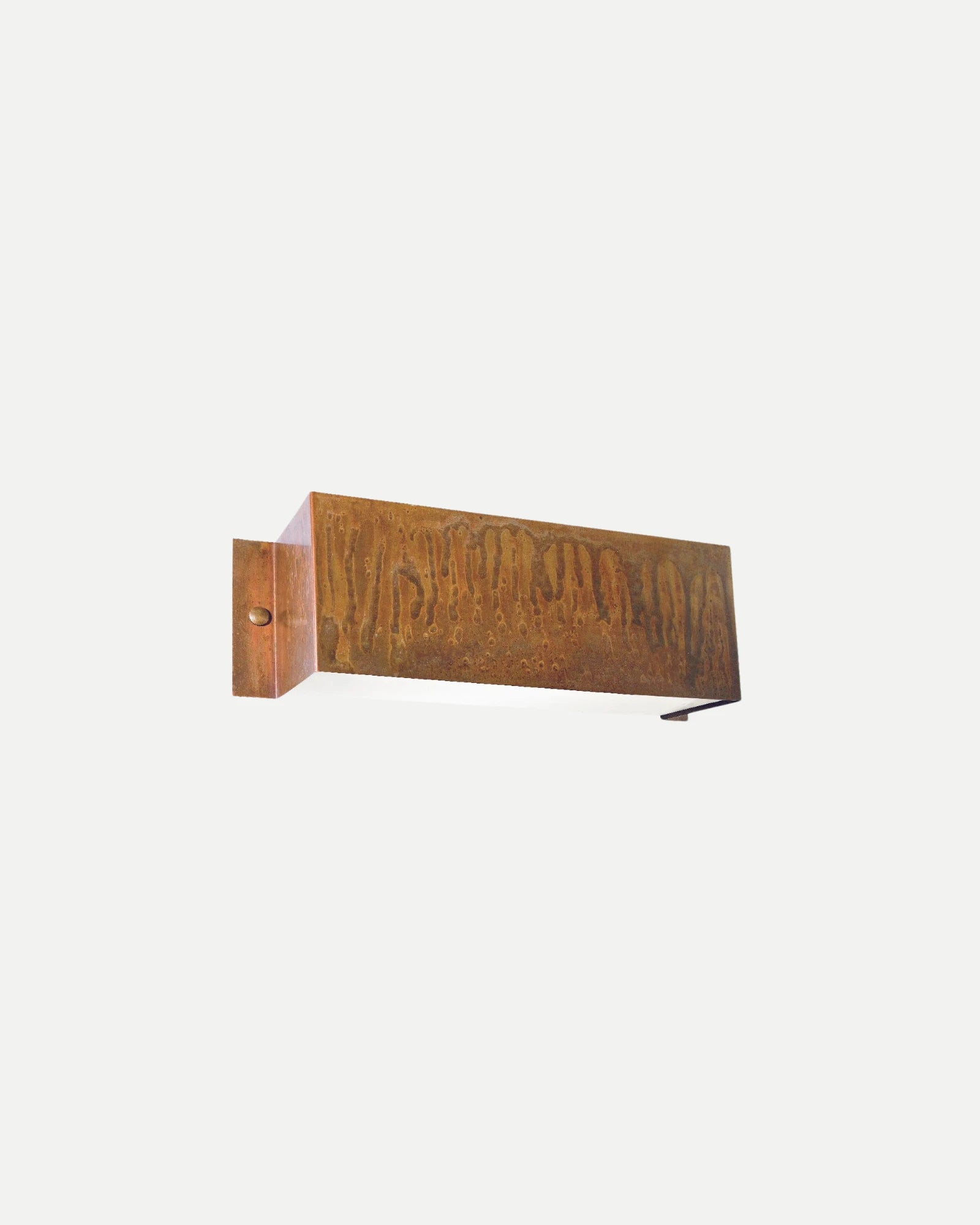 Decori Wall Light