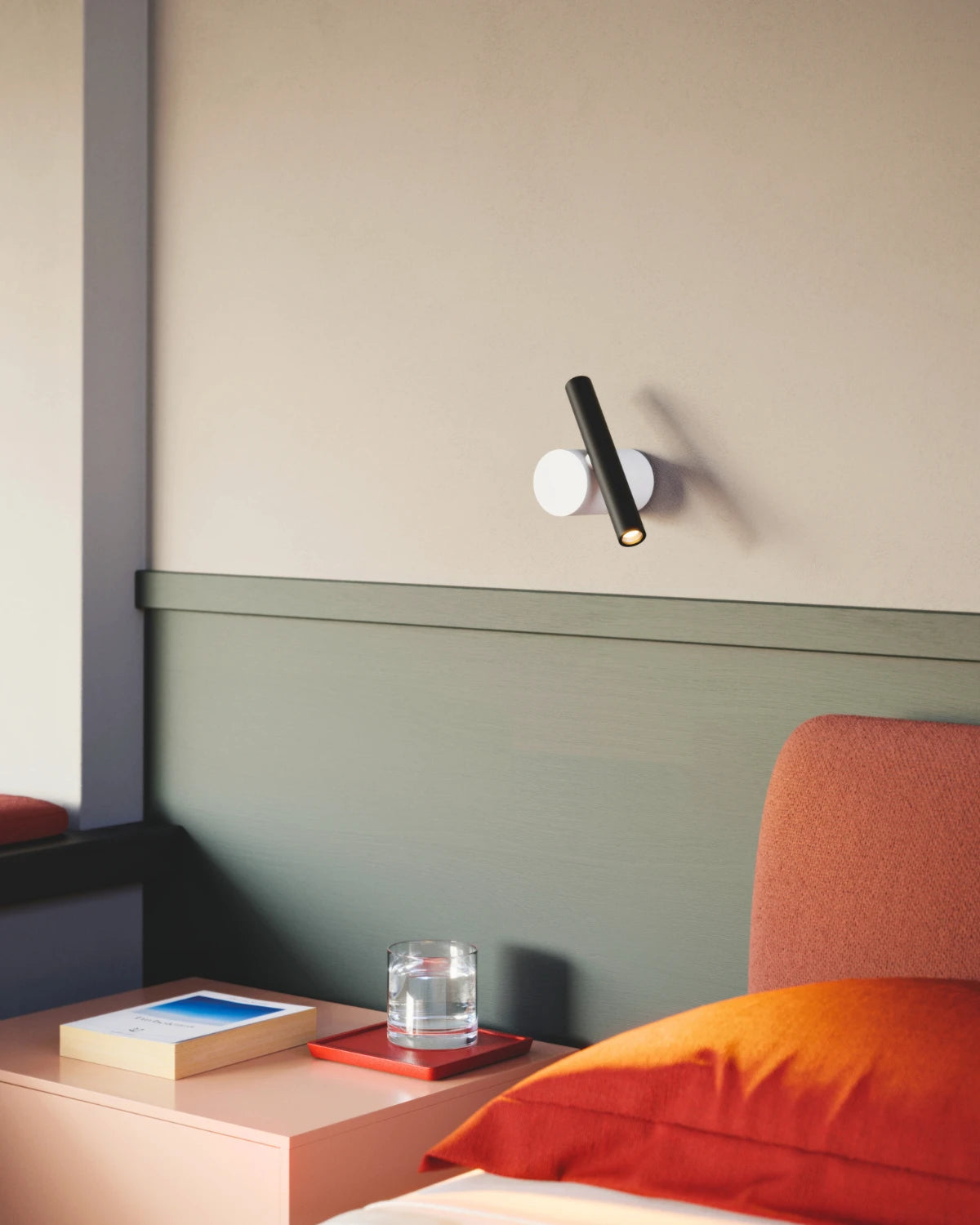 Doi Wall/Ceiling Light