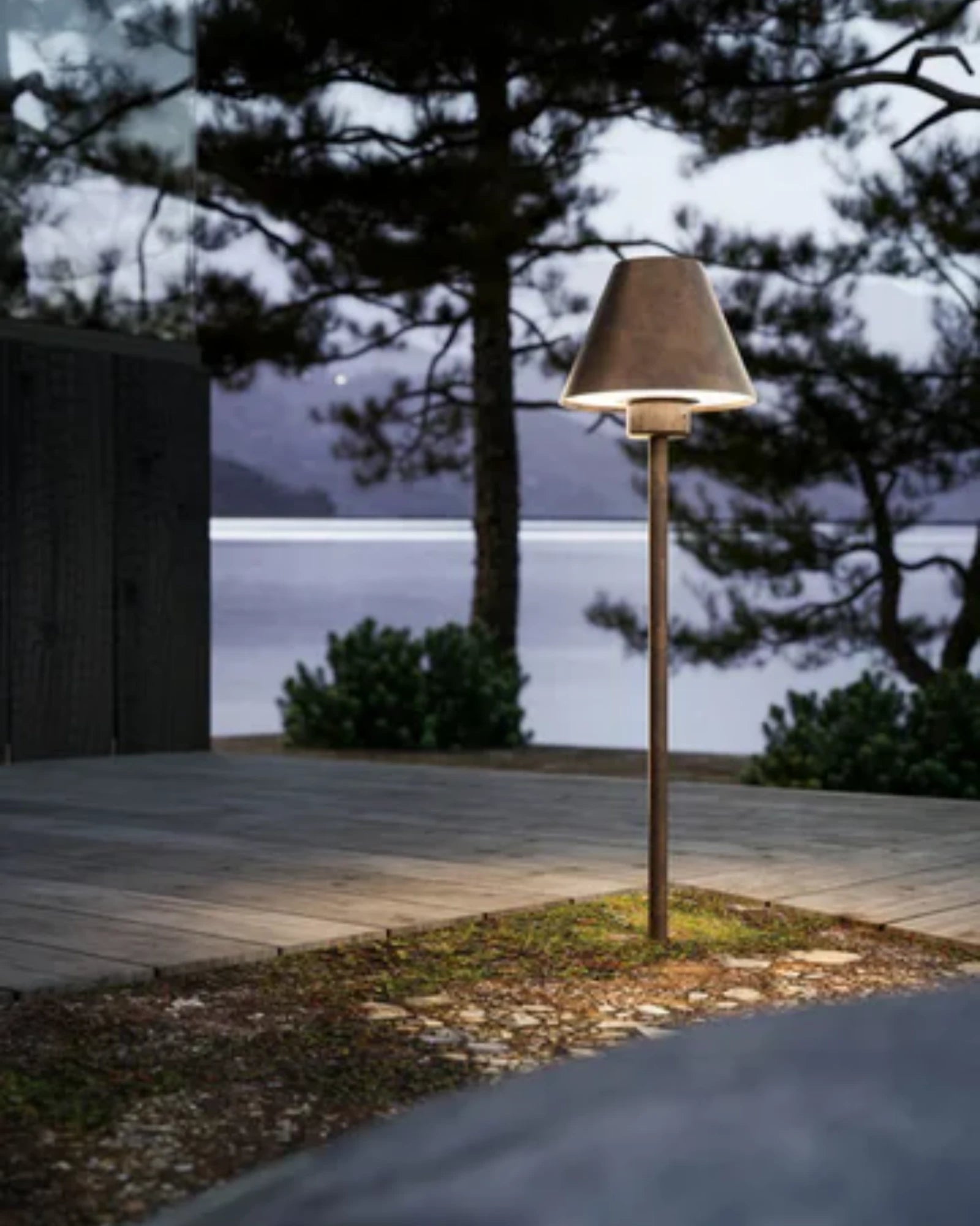 Fiordo Pole Light