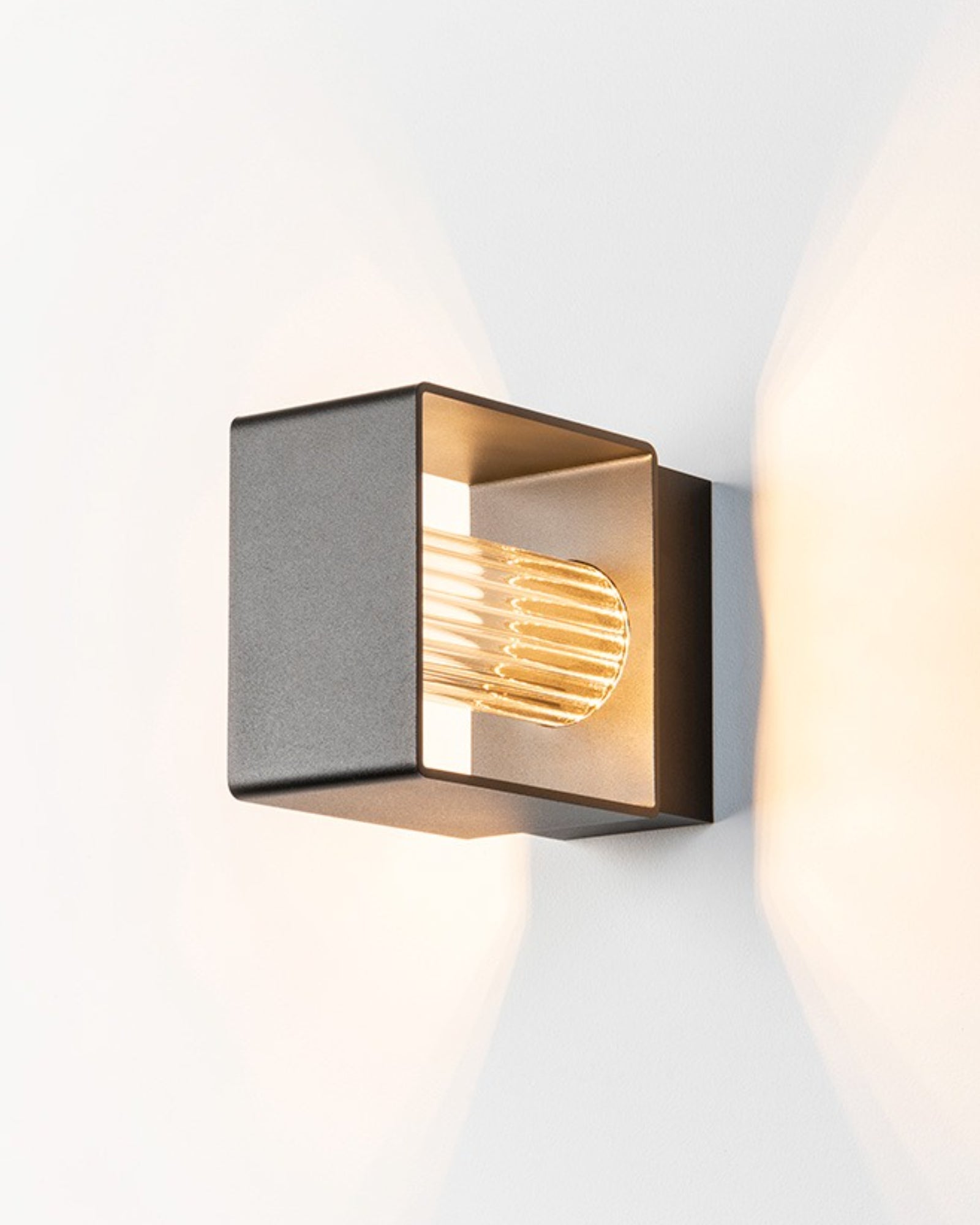 Frame A-4053X Wall Light