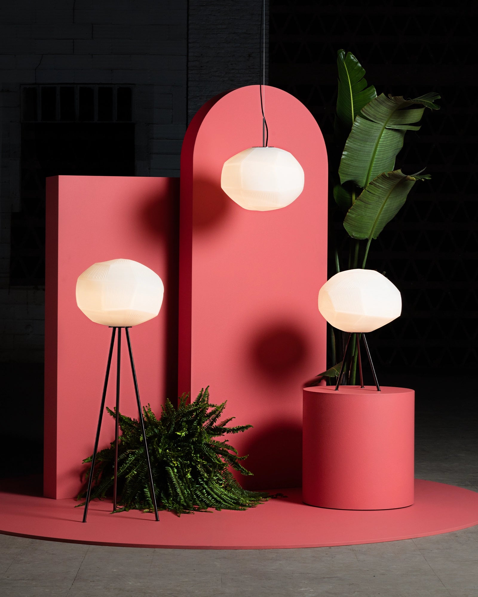 Gemo Pendant Light