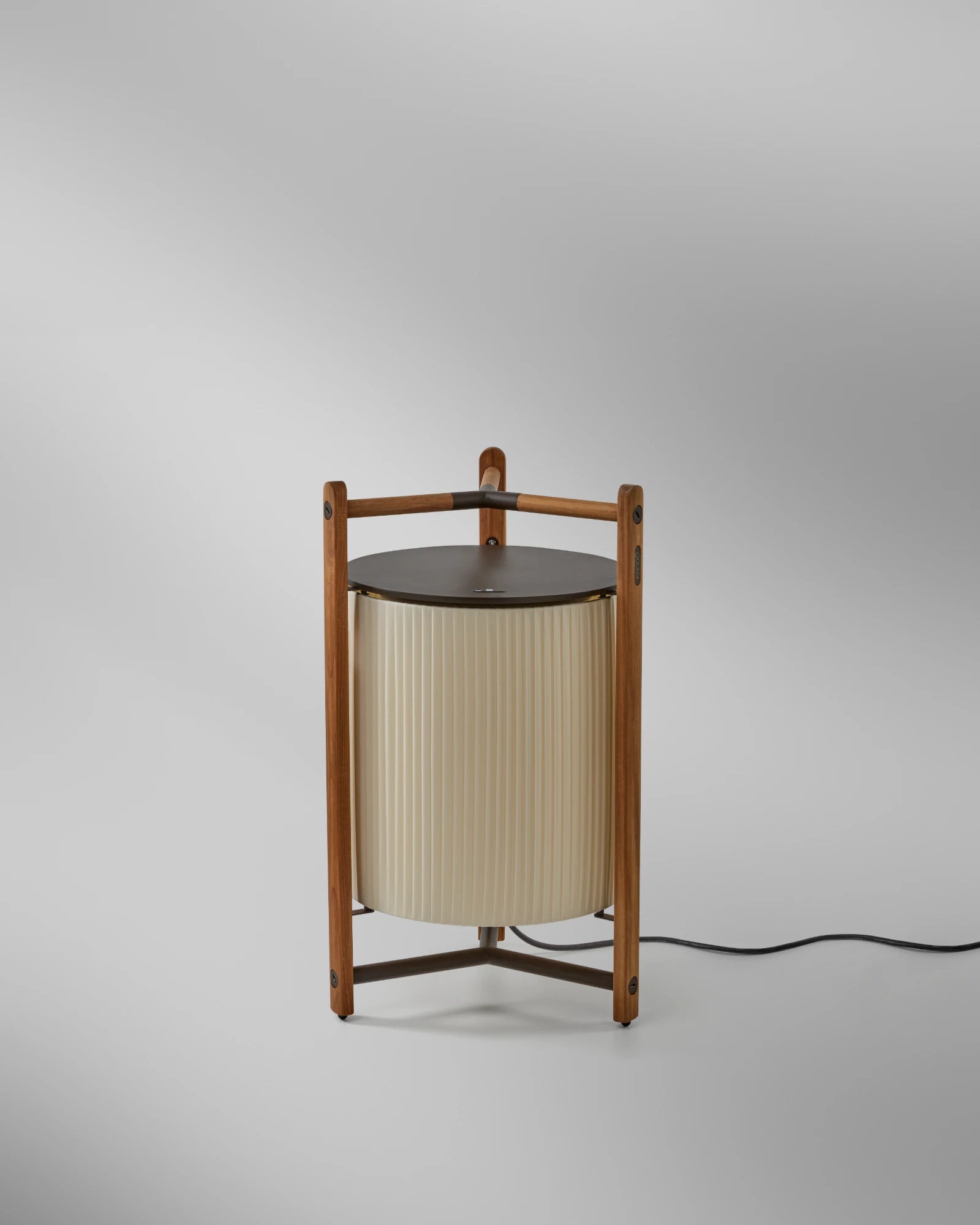 Kando Floor Lamp