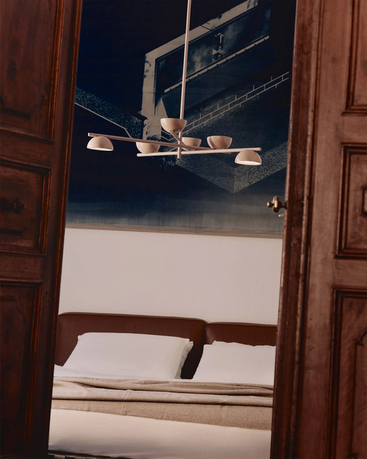 Nido Pendant Light