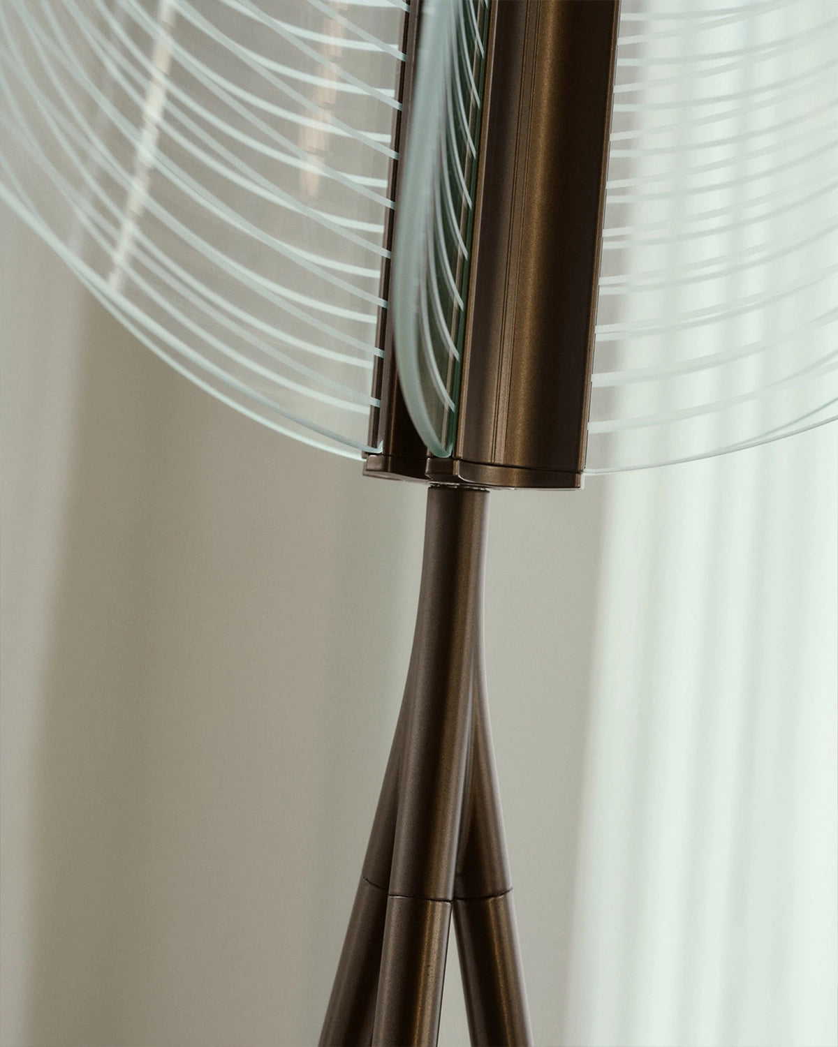Papylia Floor Lamp