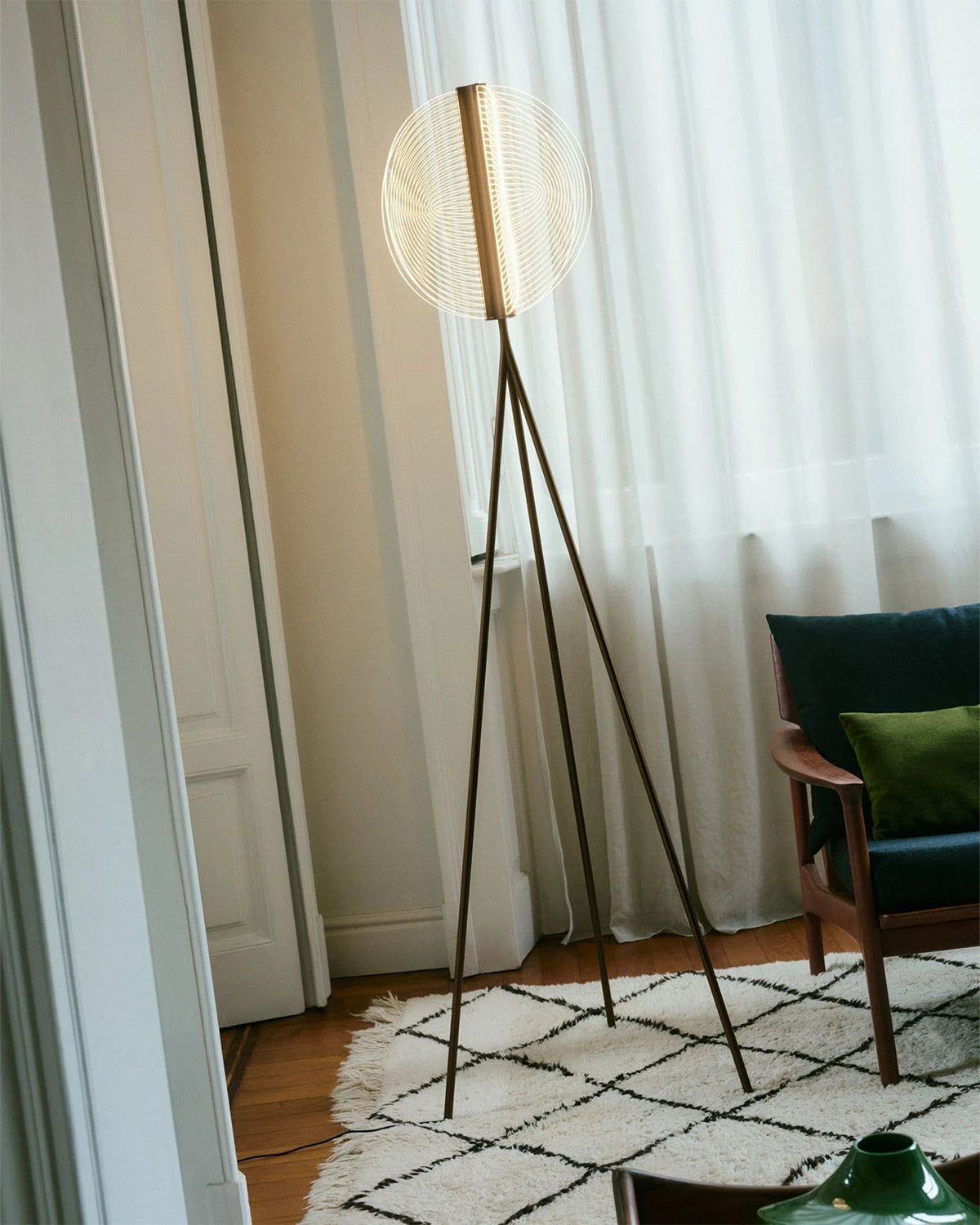Papylia Floor Lamp