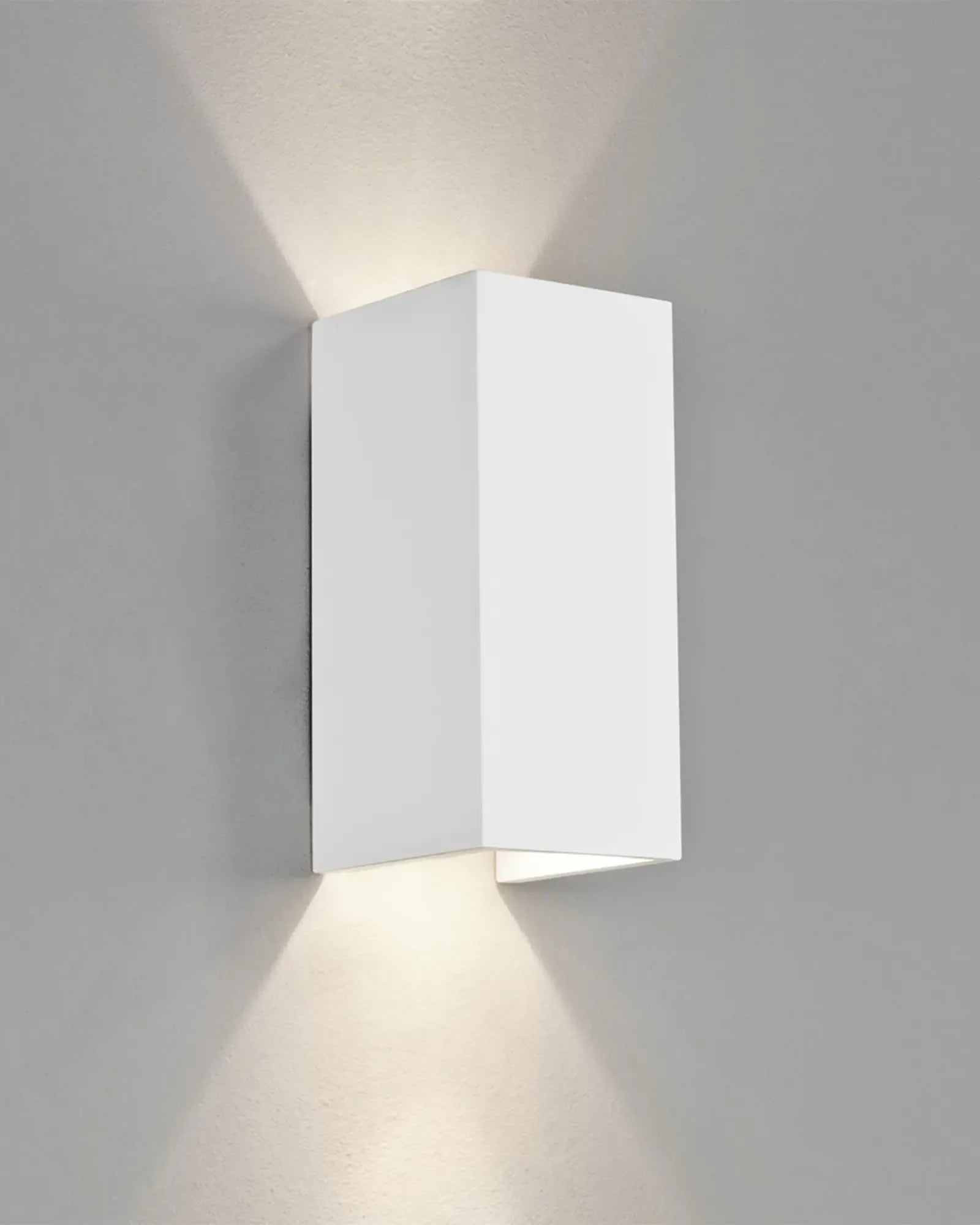 Parma Classic Wall Light