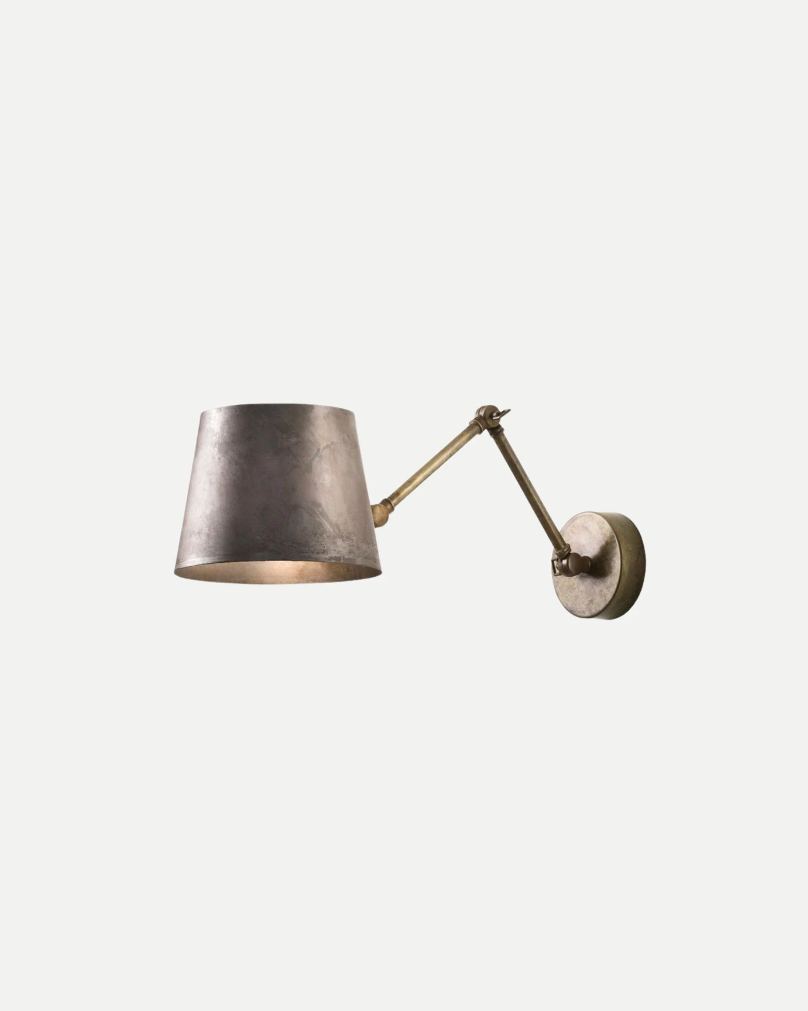 Reporter Wall Light