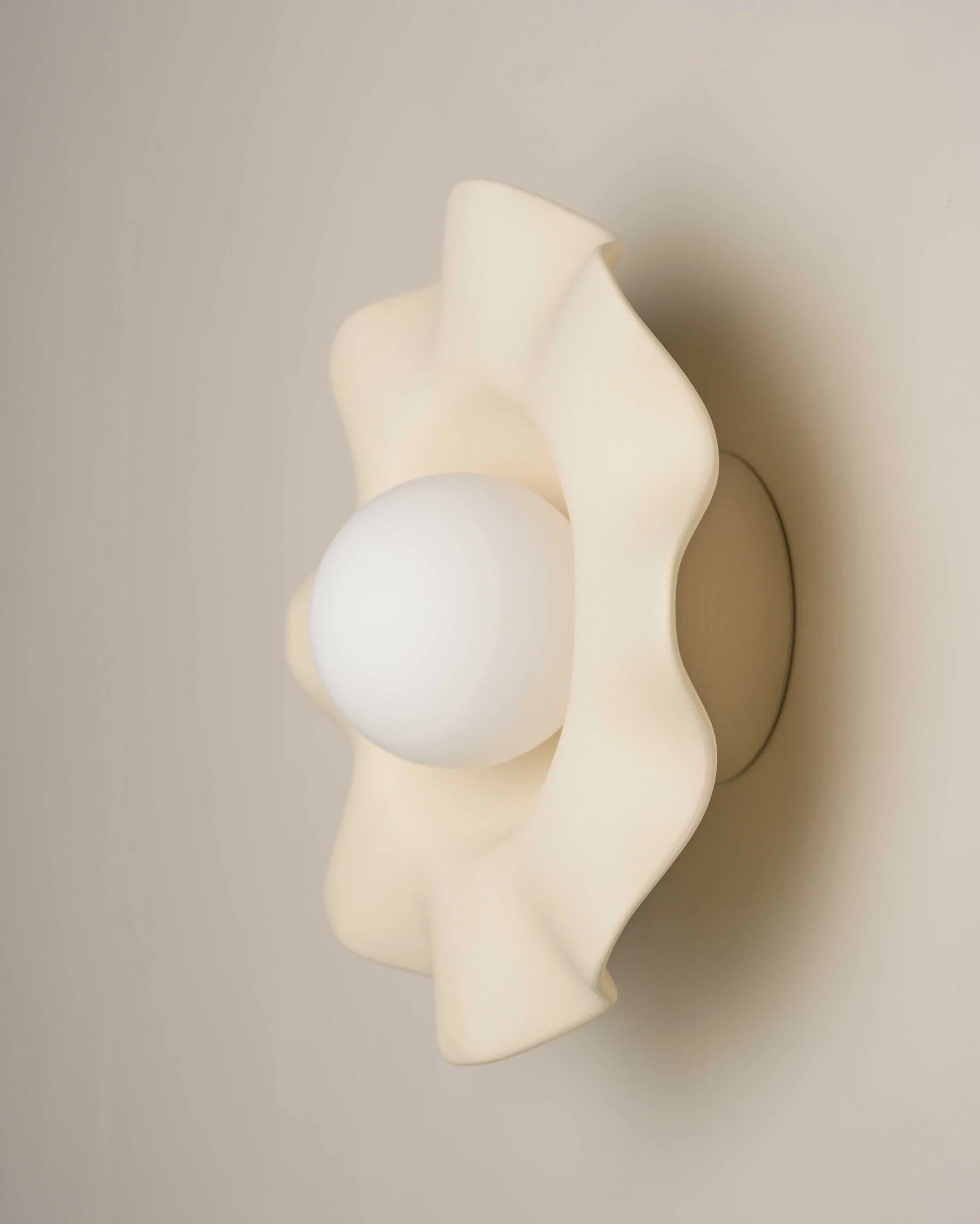 Pearl Wall Light