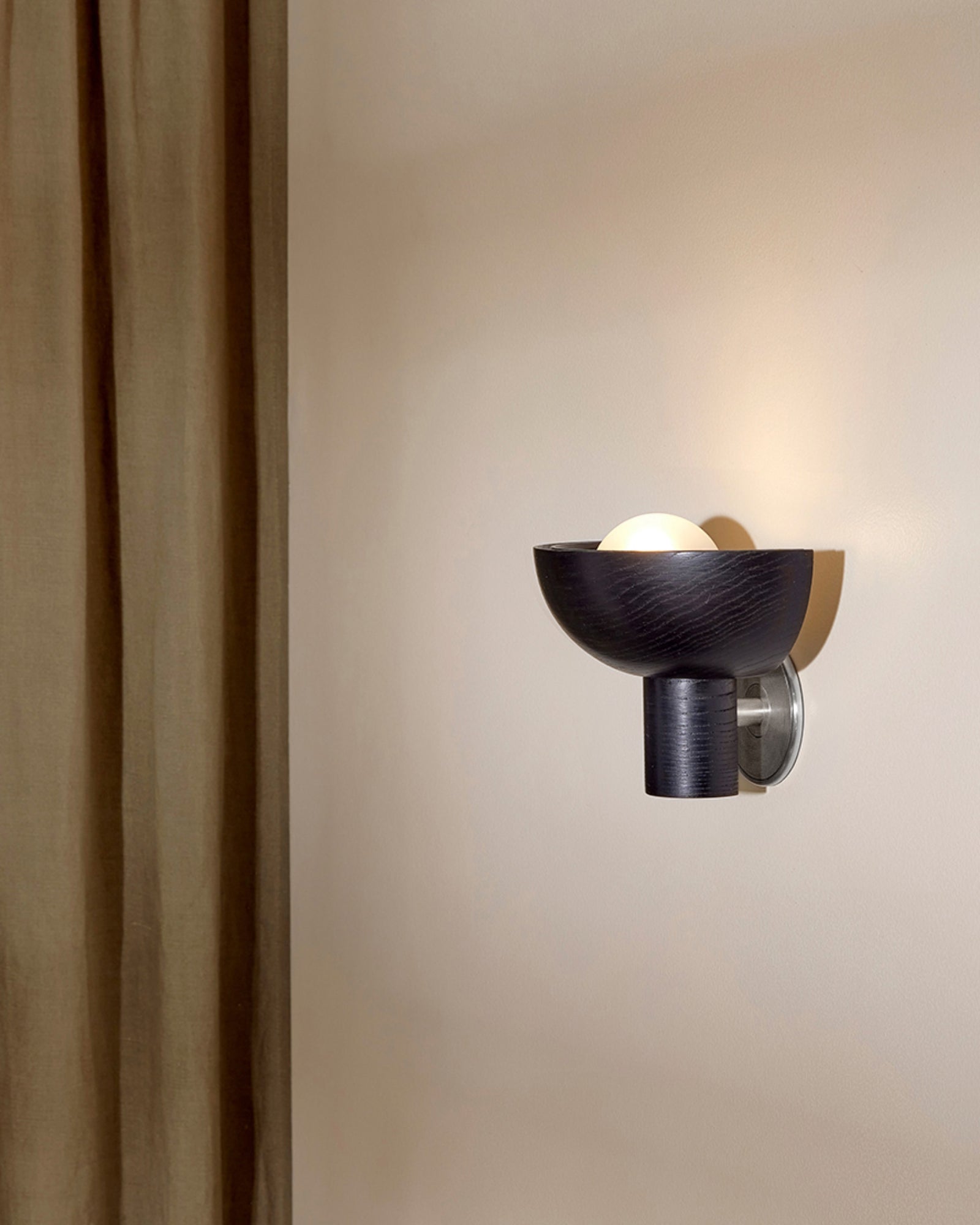 Selene Uplight Wall Light