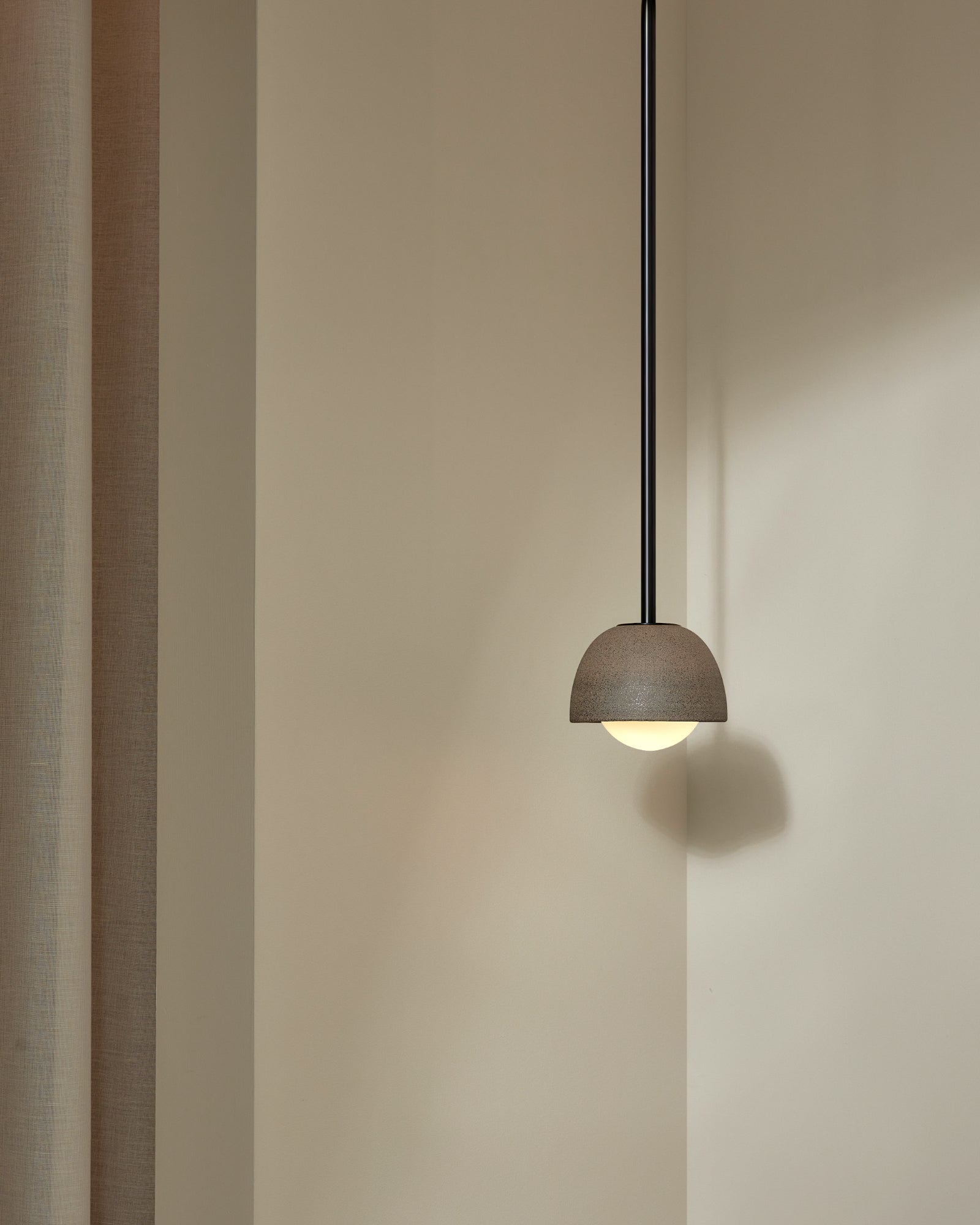 Terra 0 Rod Pendant Light