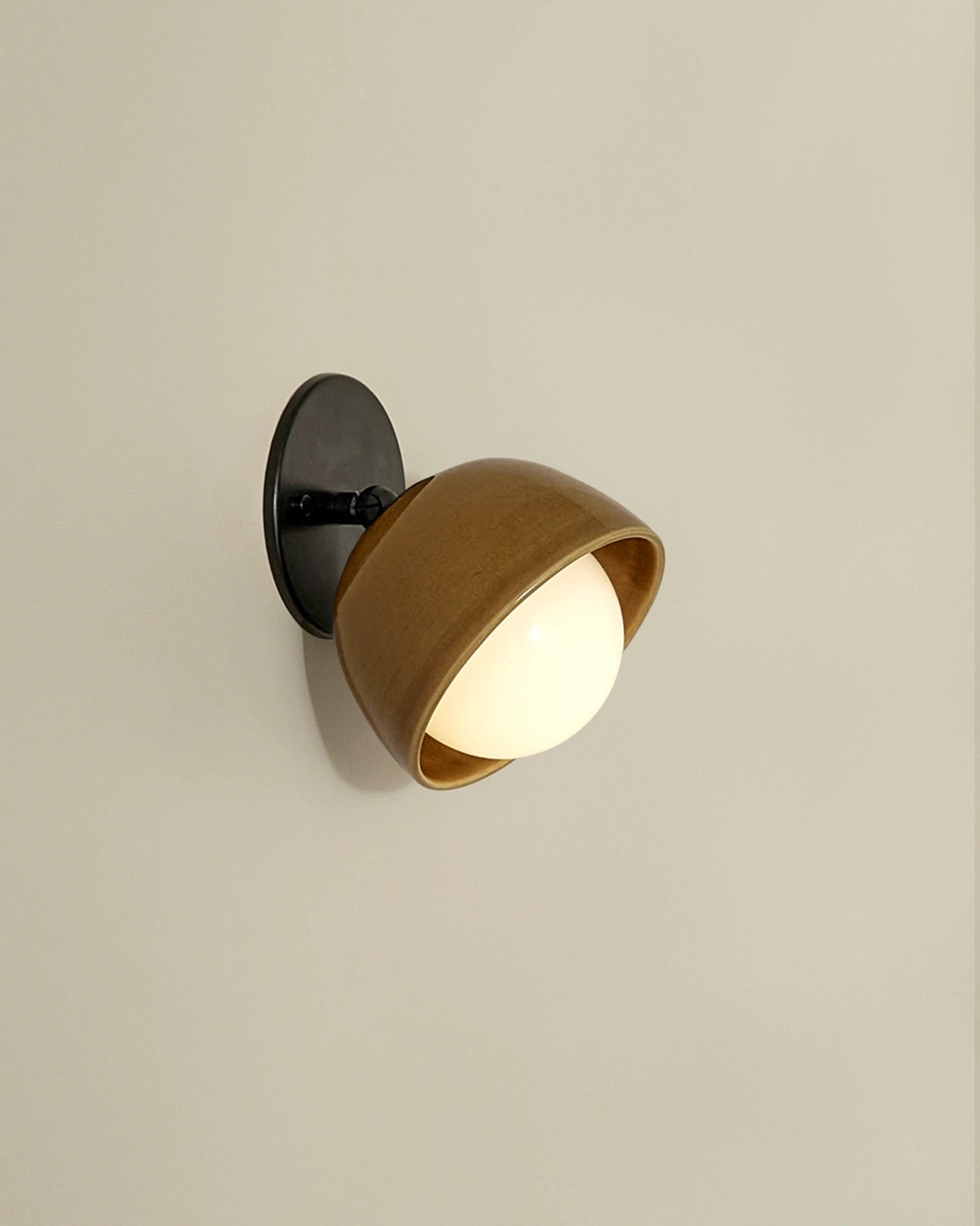 Terra 0 Wall Light