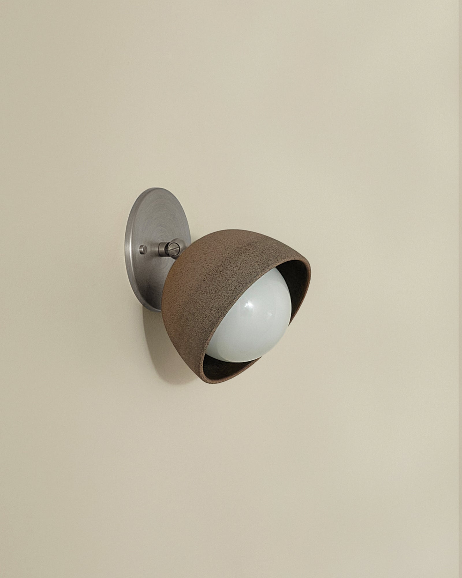 Terra 0 Wall Light