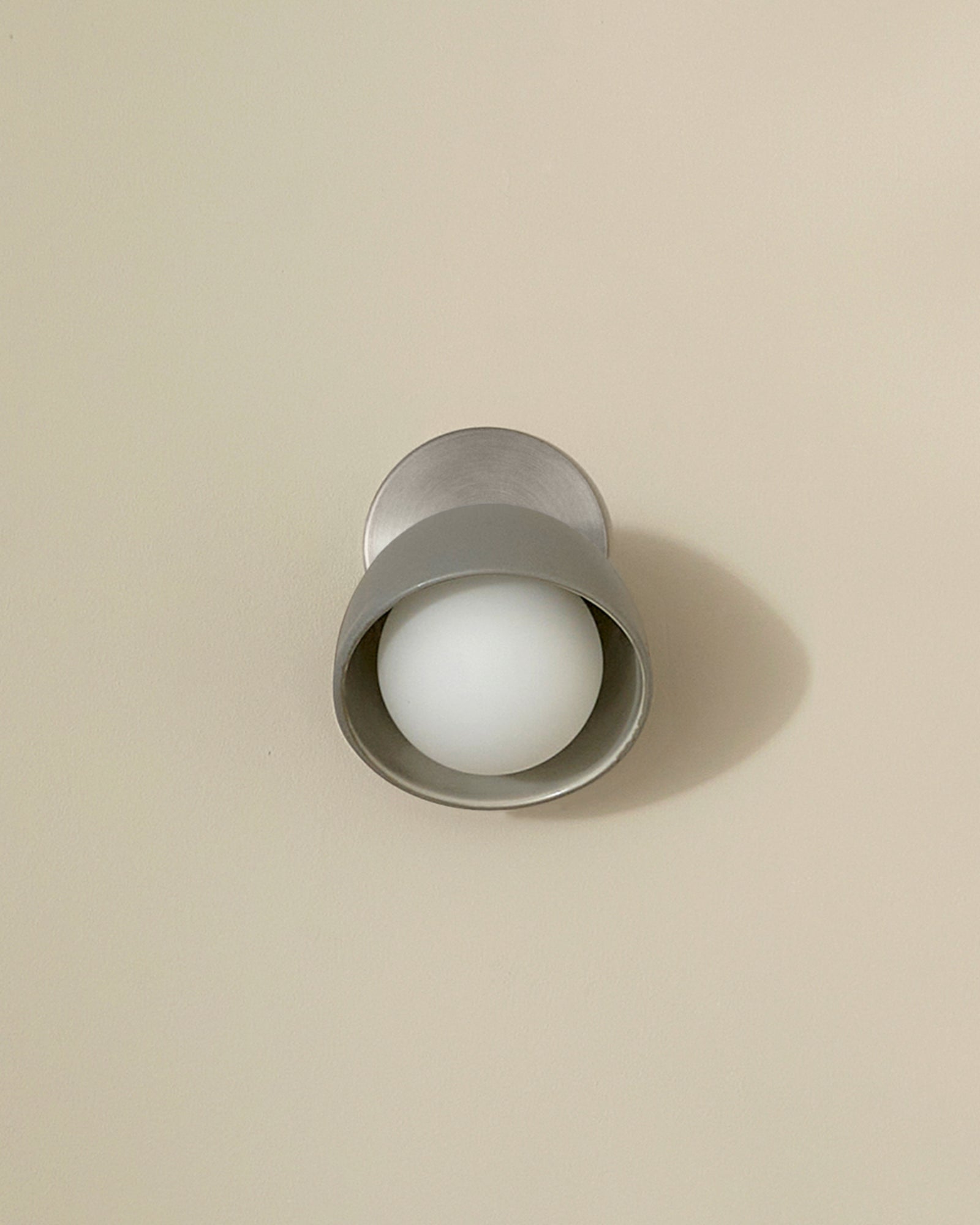 Terra 0 Wall Light