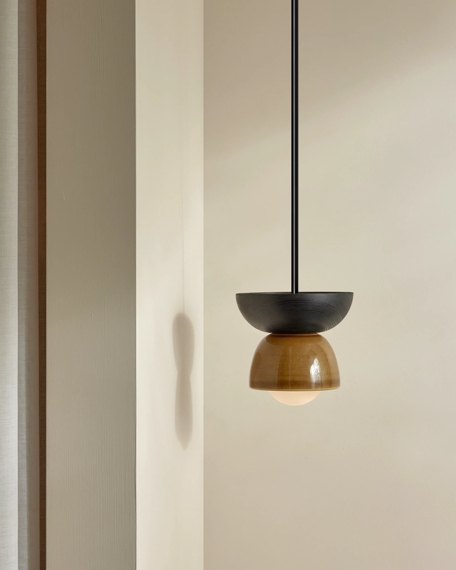 Terra 00 Rod Pendant Light