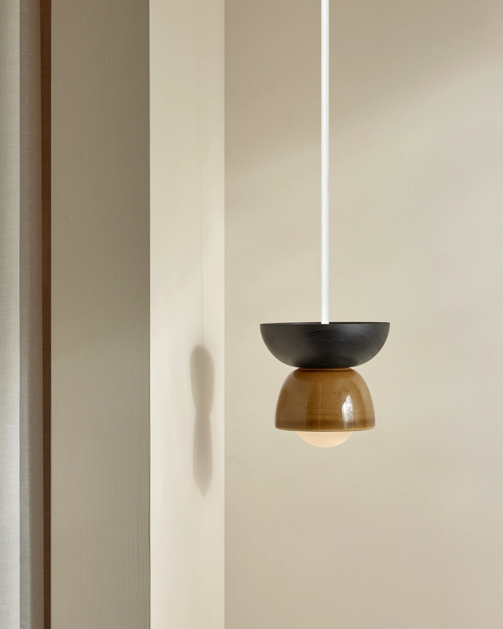 Terra 00 Rod Pendant Light