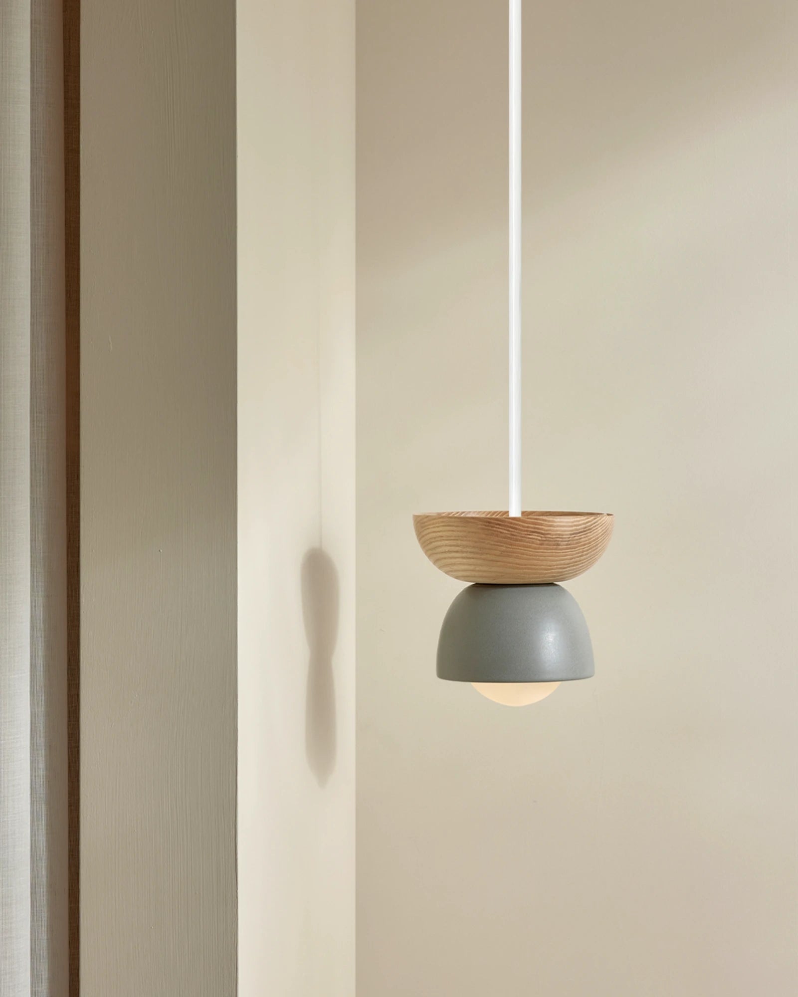 Terra 00 Rod Pendant Light