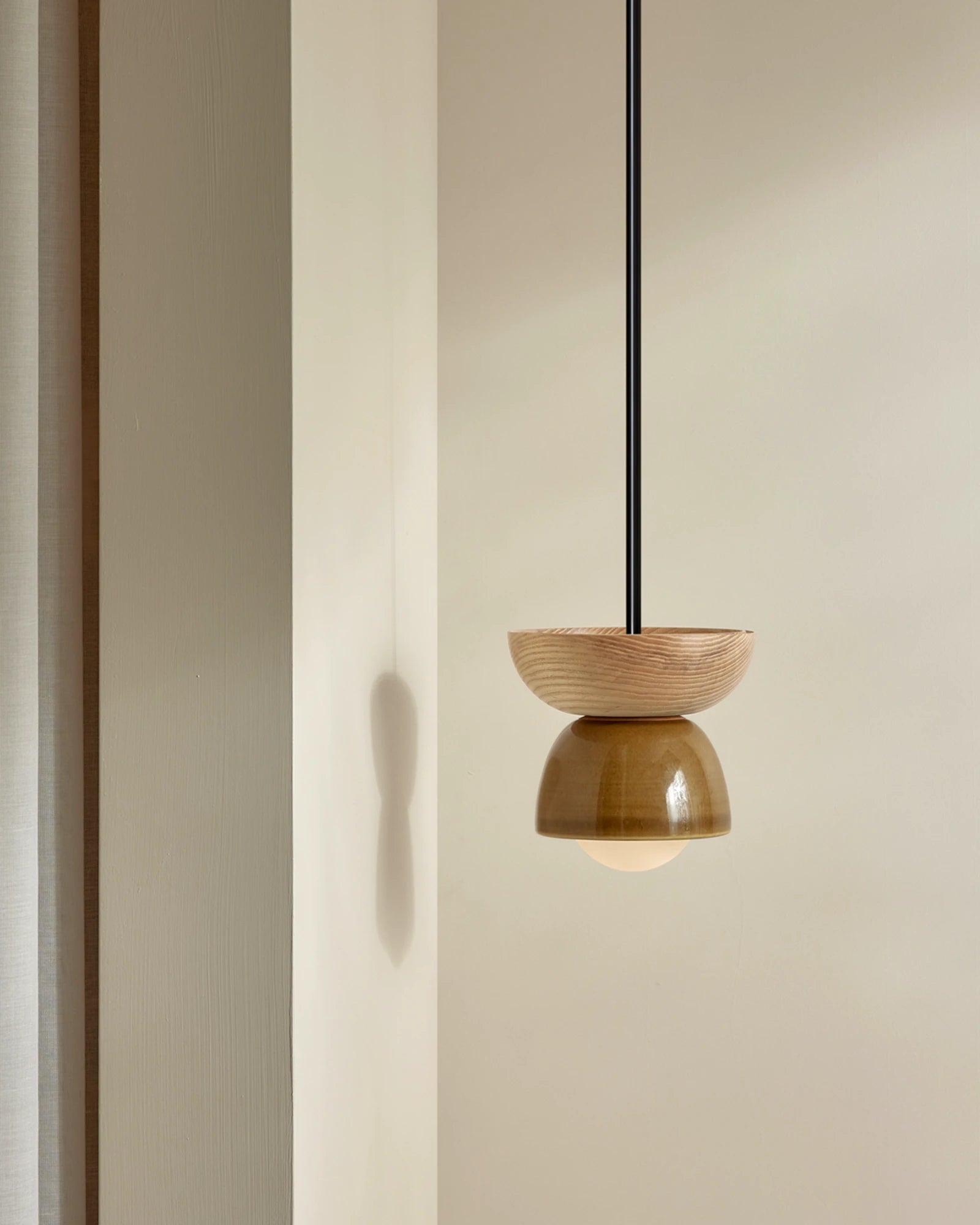 Terra 00 Rod Pendant Light