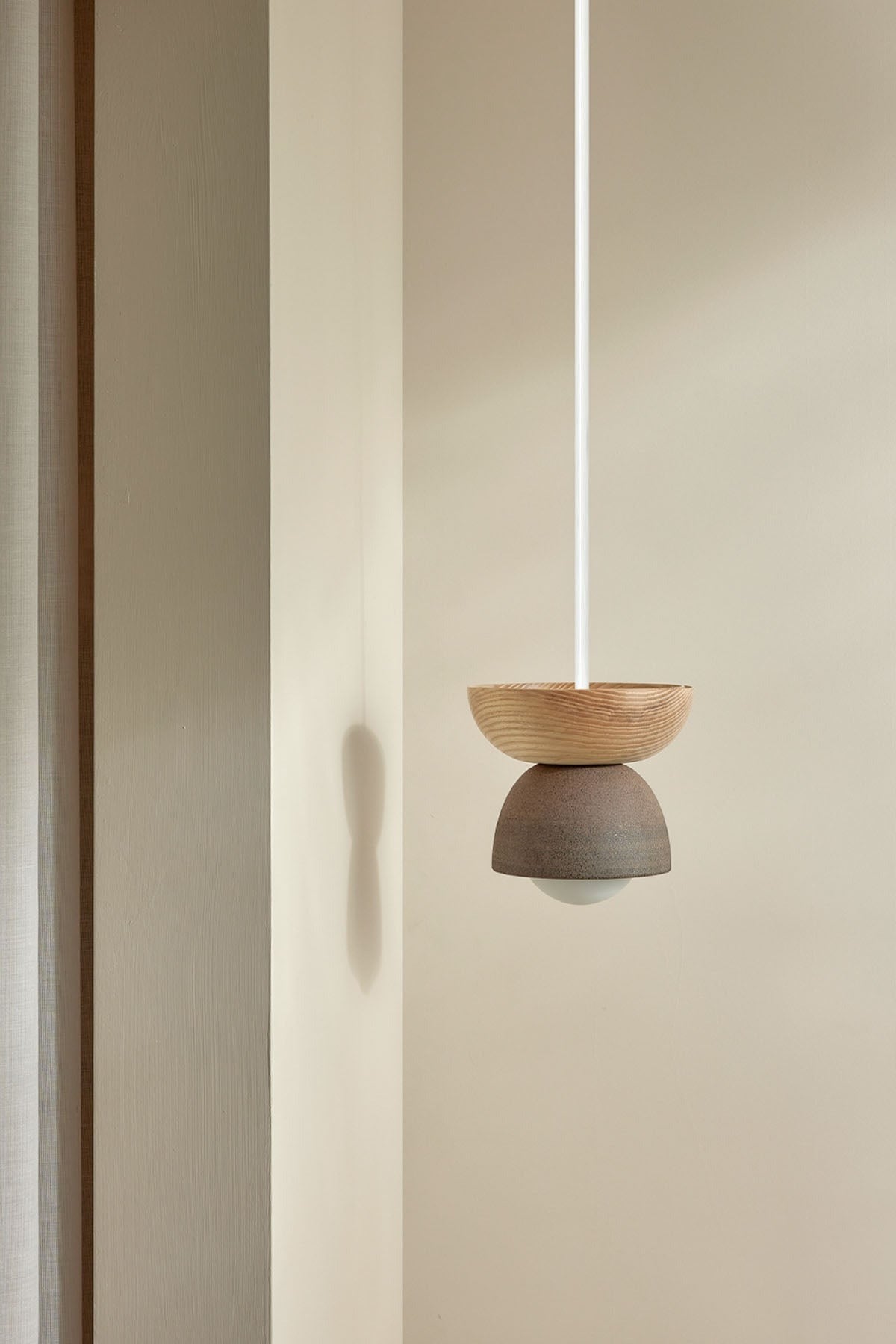 Terra 00 Rod Pendant Light