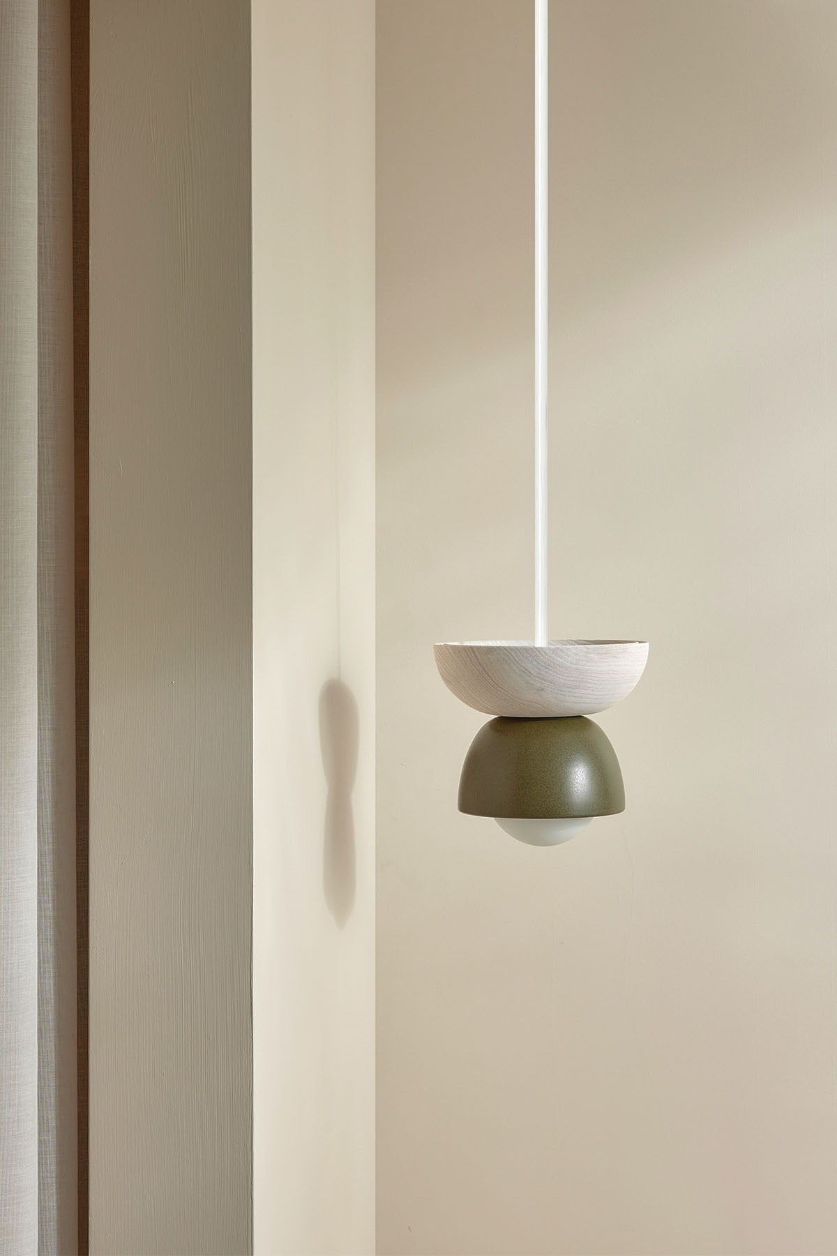 Terra 00 Rod Pendant Light