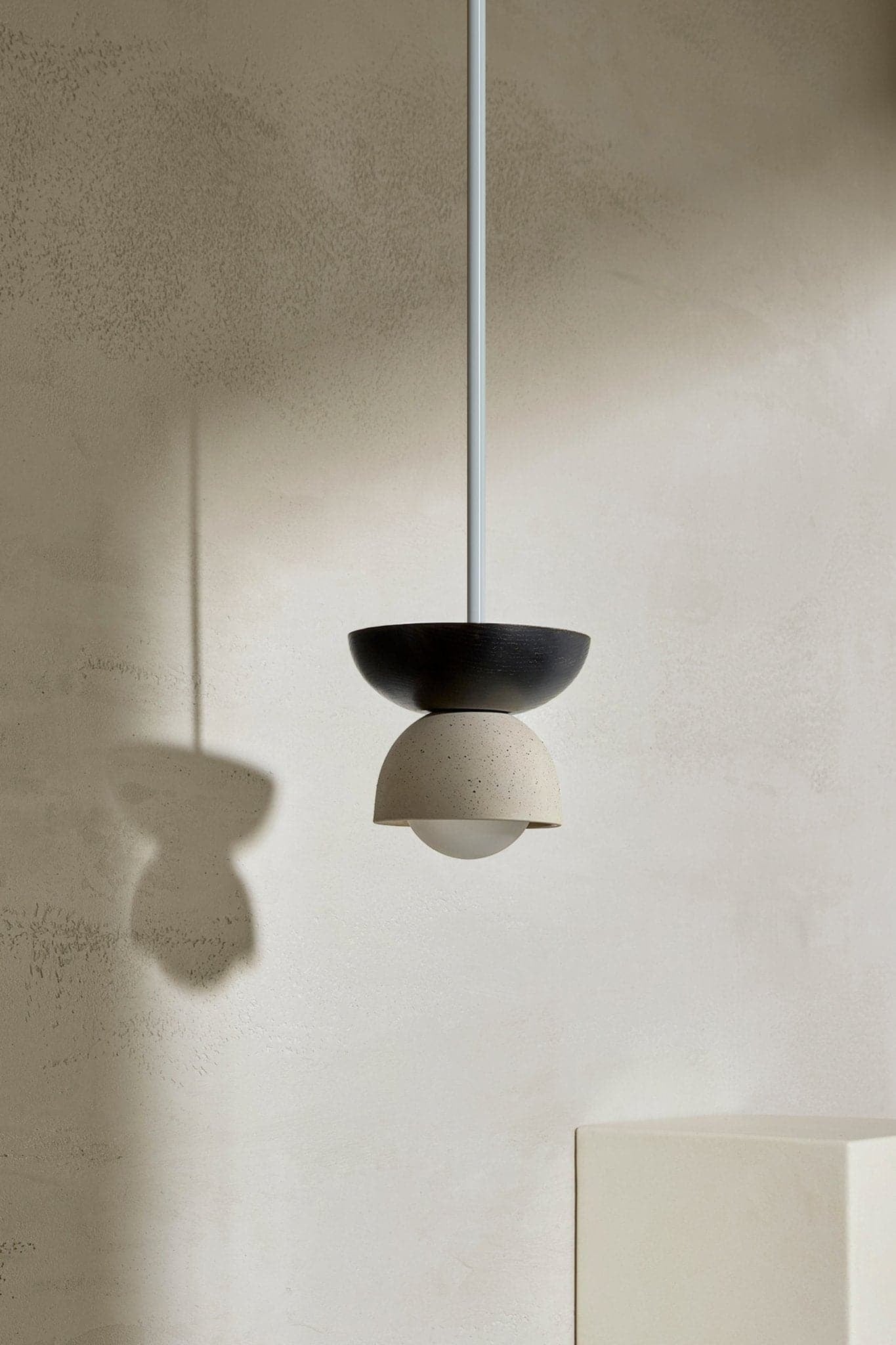 Terra 00 Rod Pendant Light