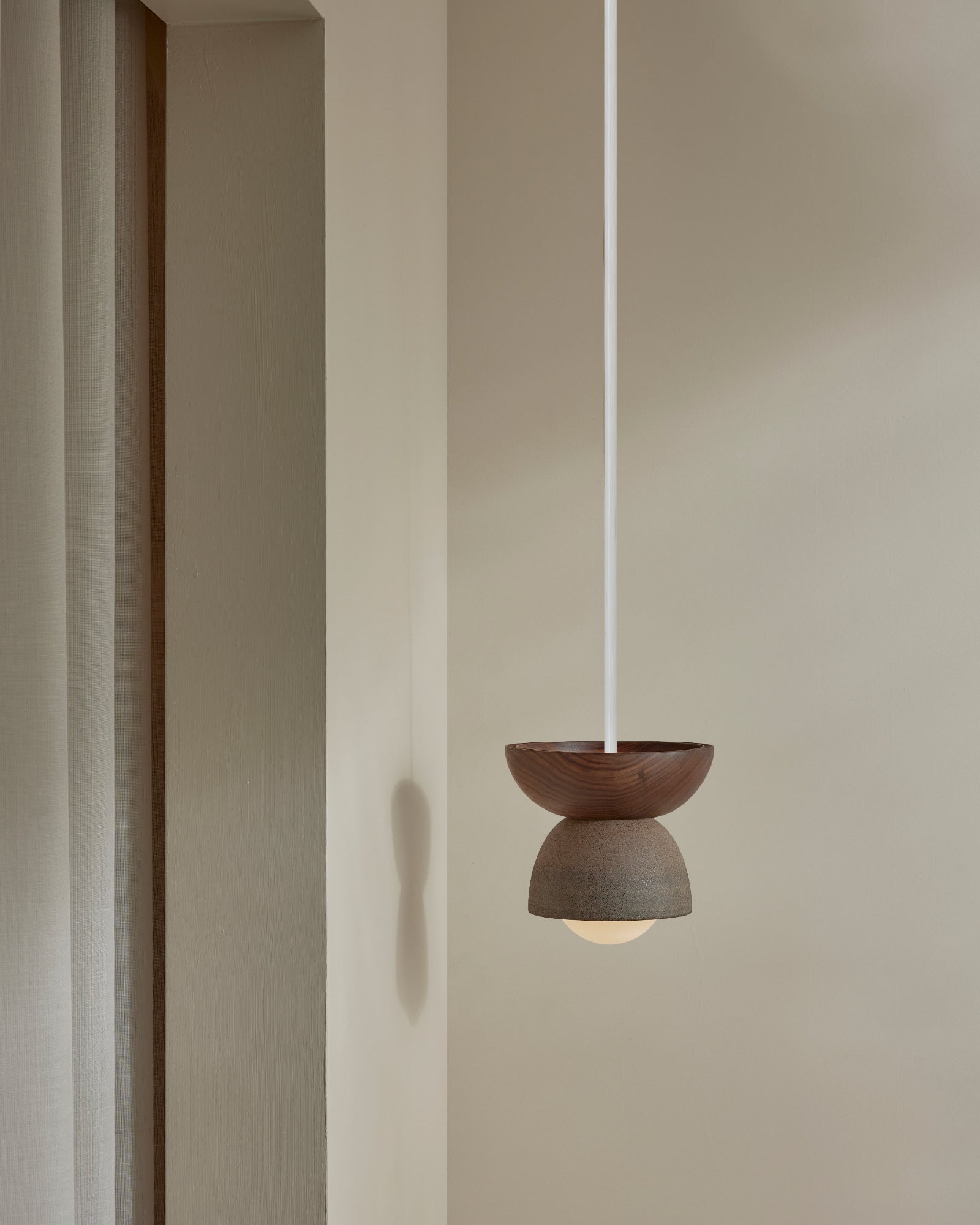 Terra 00 Rod Pendant Light