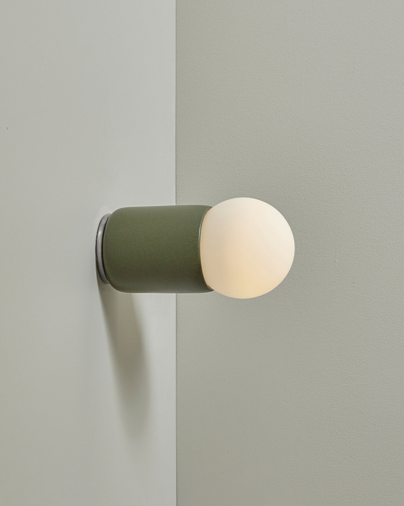 Terra 1 Wall Light