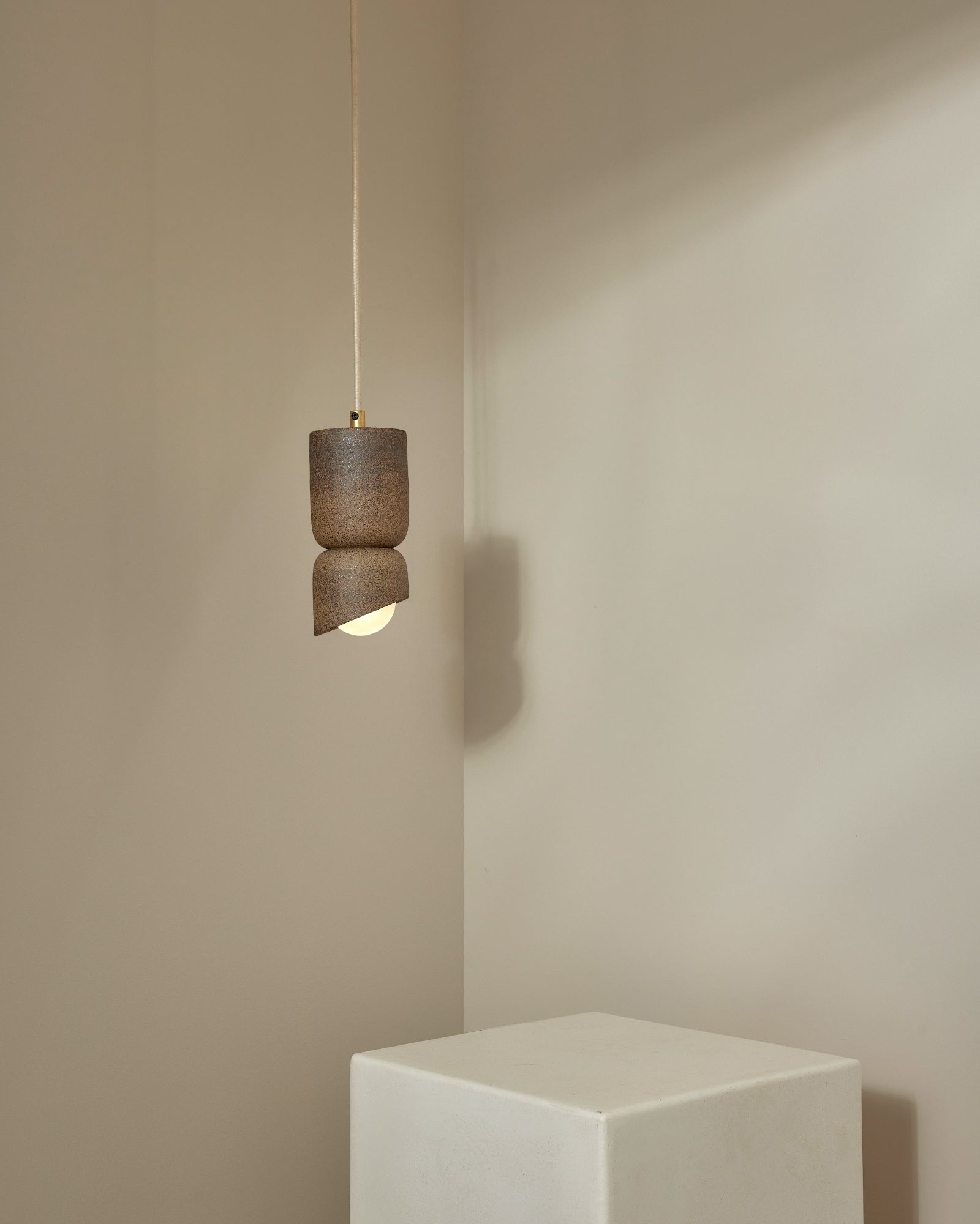 Terra 1.5 Pendant Light