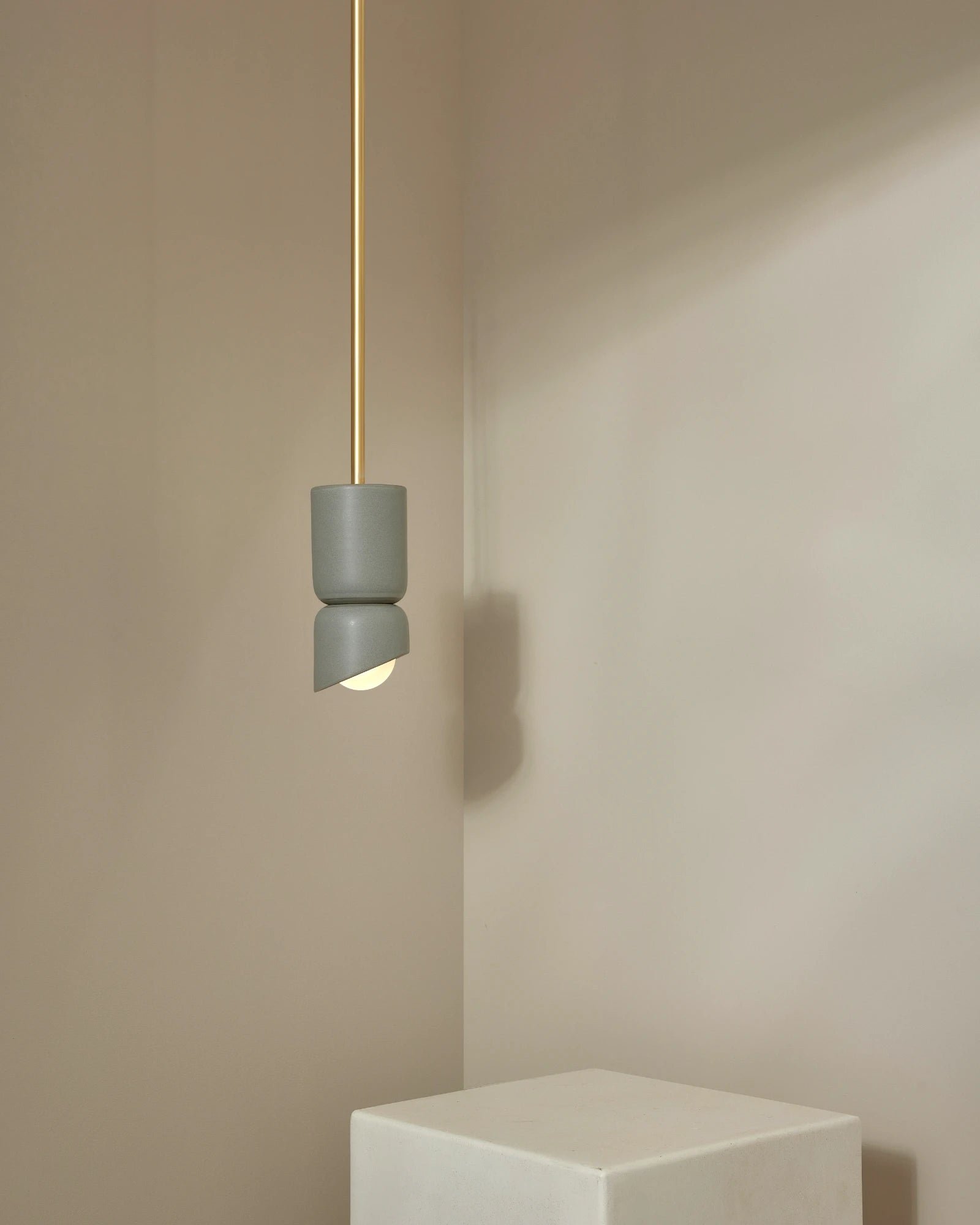 Terra 1.5 Pendant Light