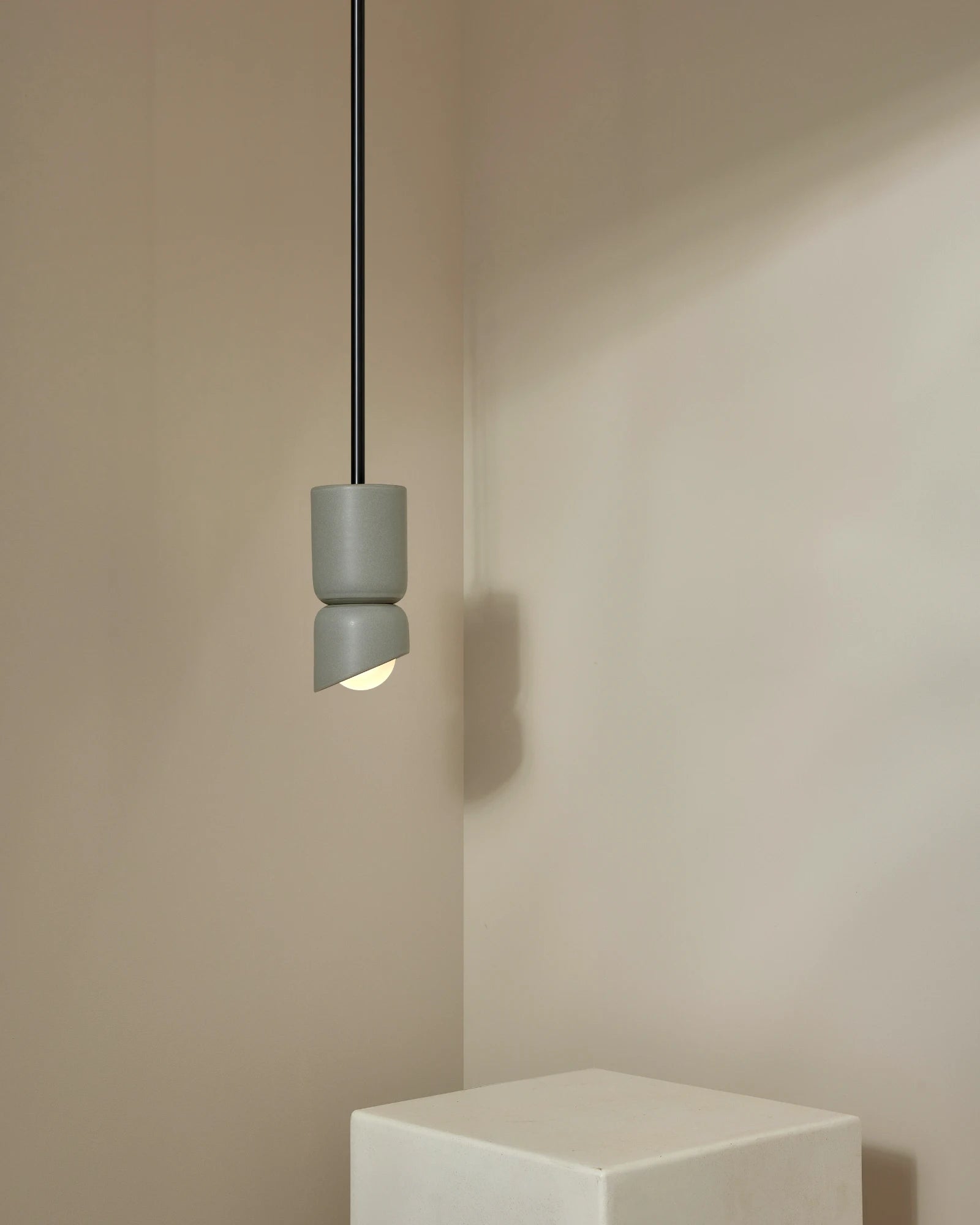 Terra 1.5 Pendant Light