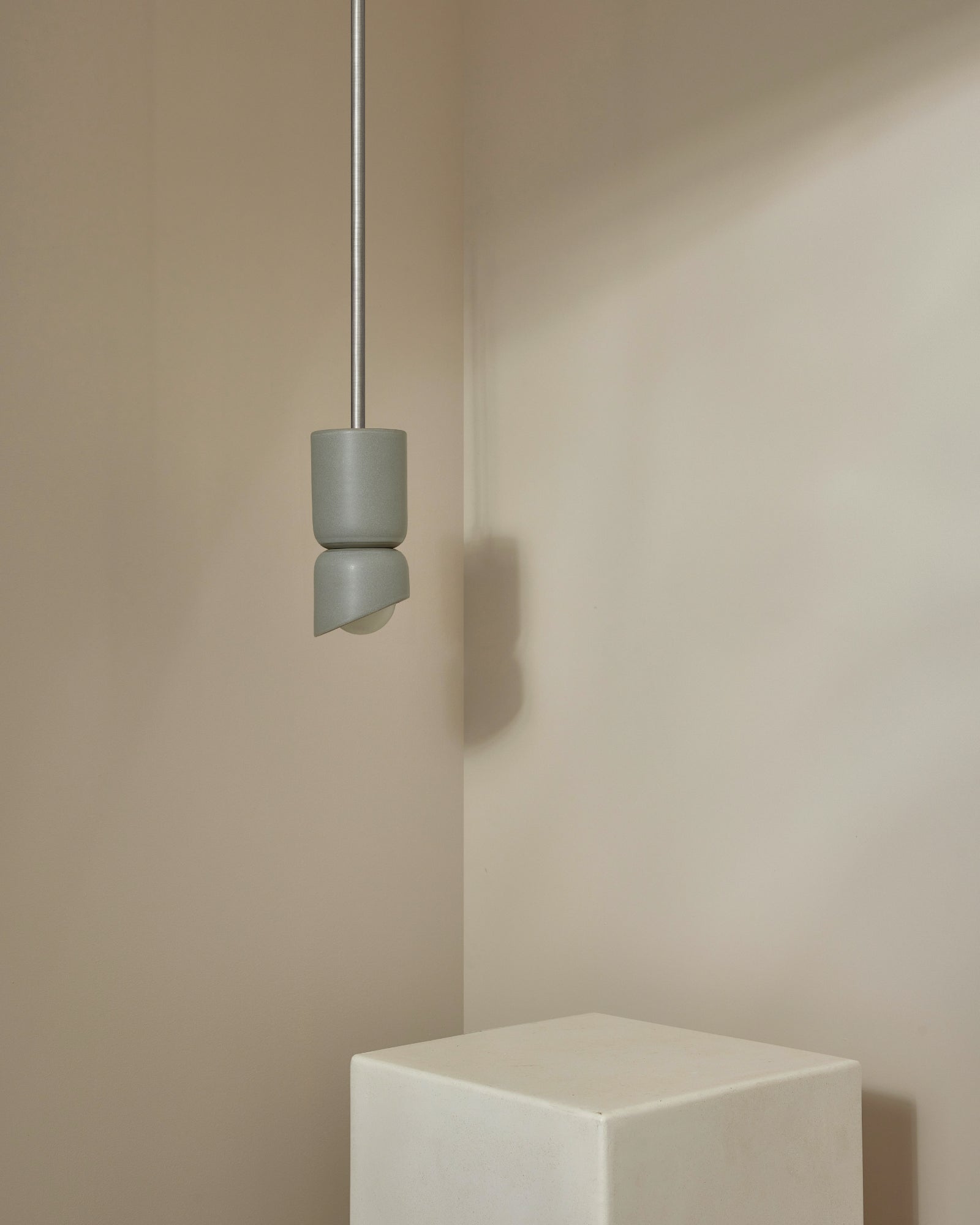 Terra 1.5 Pendant Light