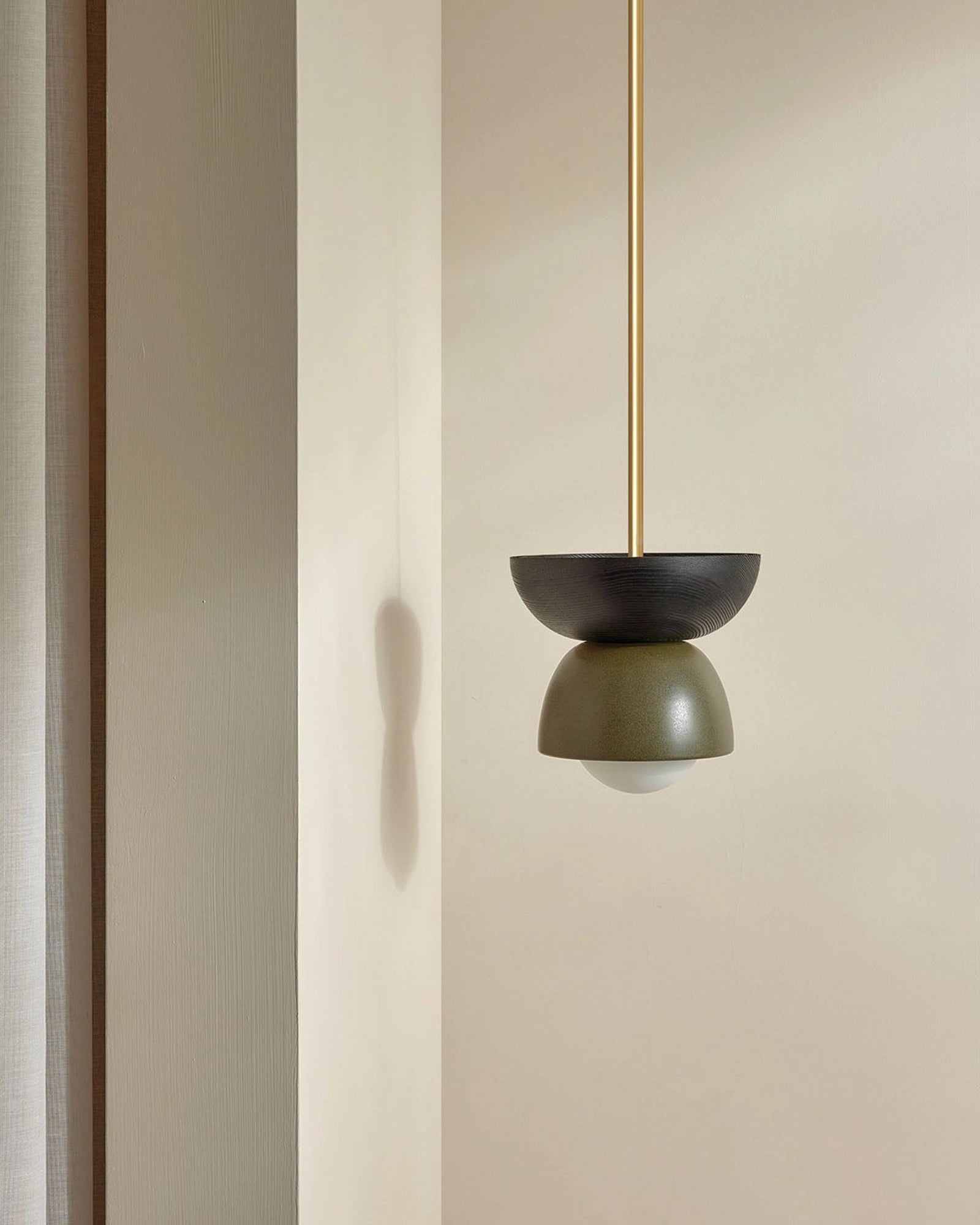 Terra 00 Rod Pendant Light