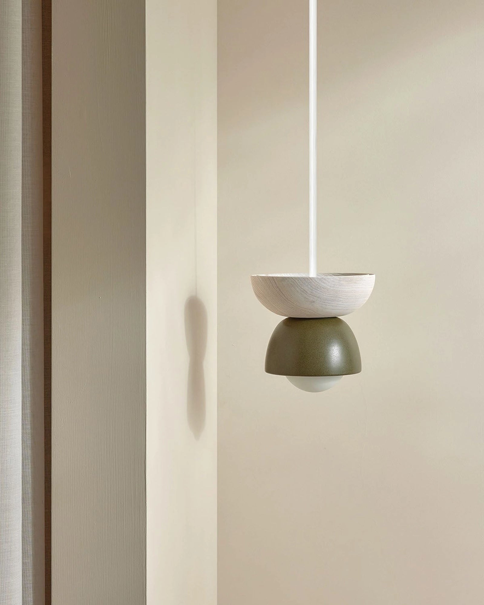 Terra 00 Rod Pendant Light