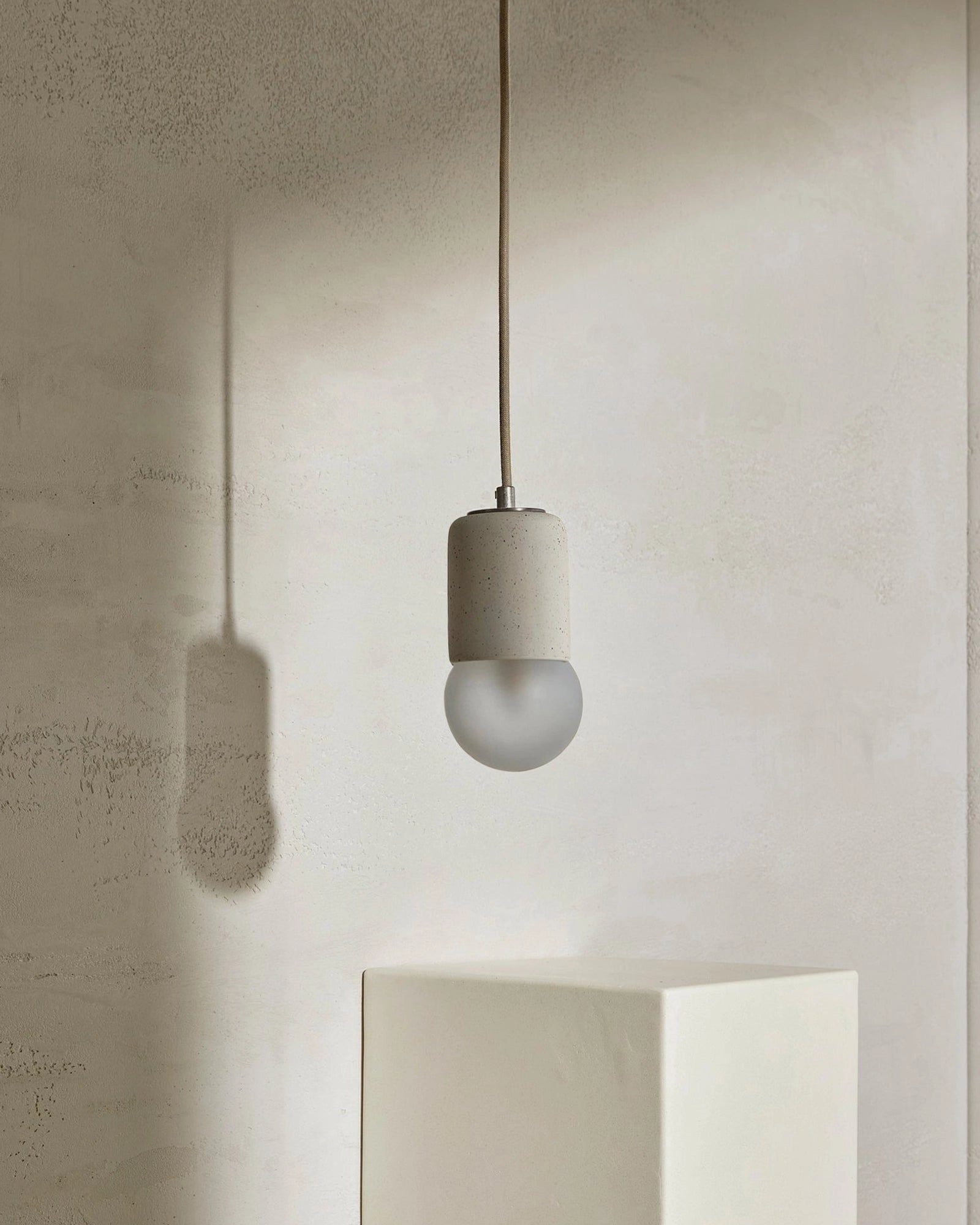 Terra 1 Pendant Light