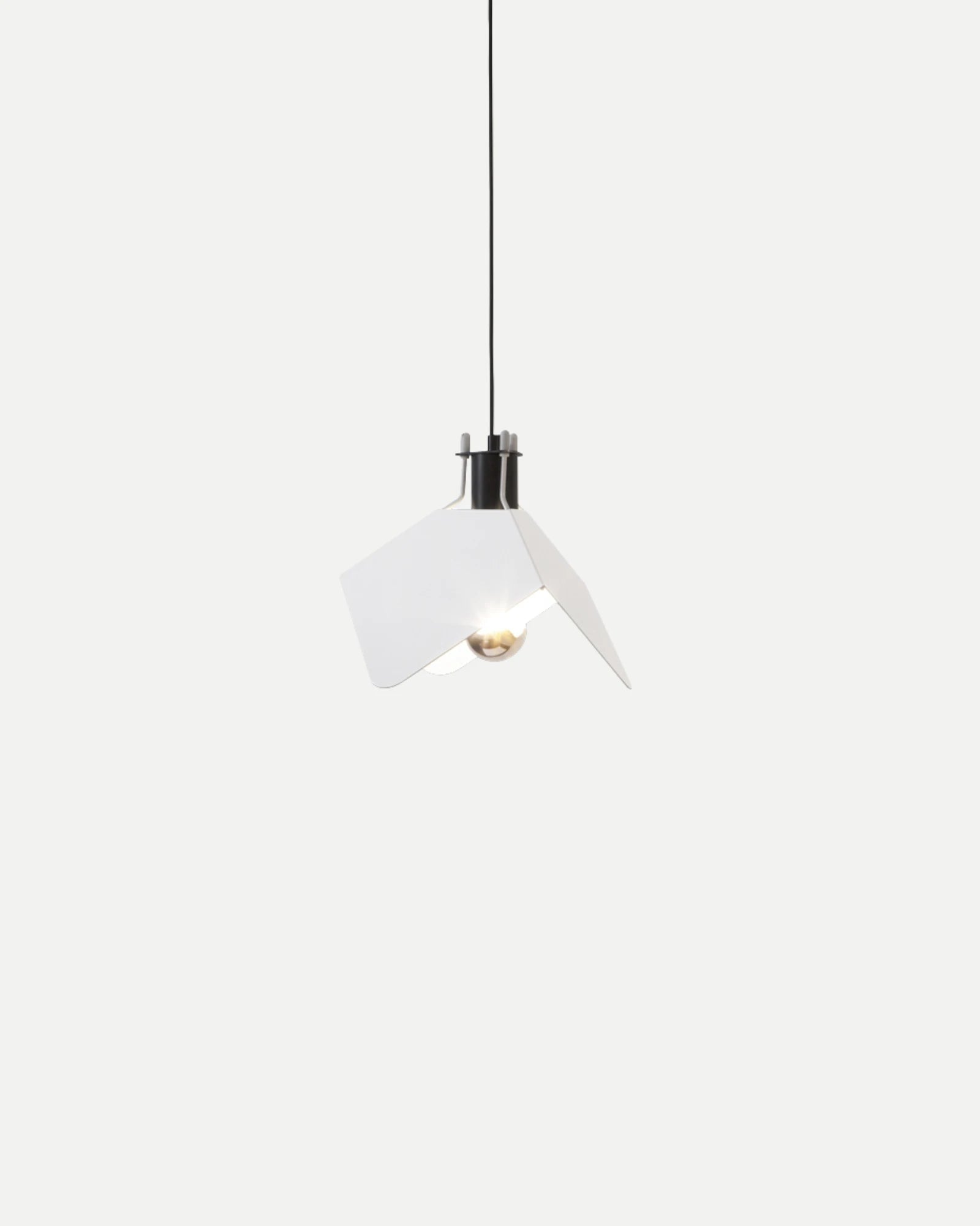 Triedro Pendant Light